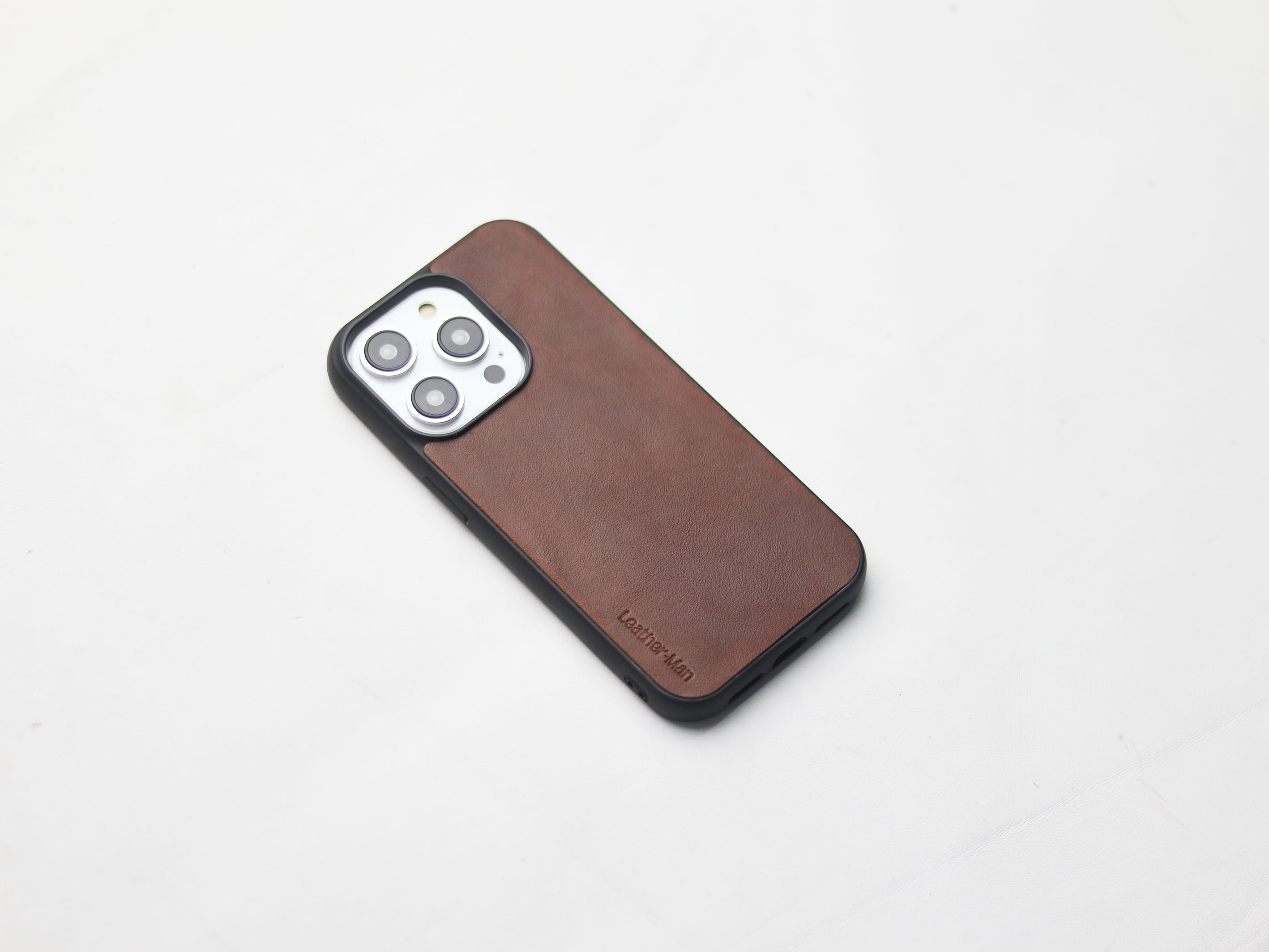 CHESTNUT BROWN LEATHER - CLASSIC PHONE CASE