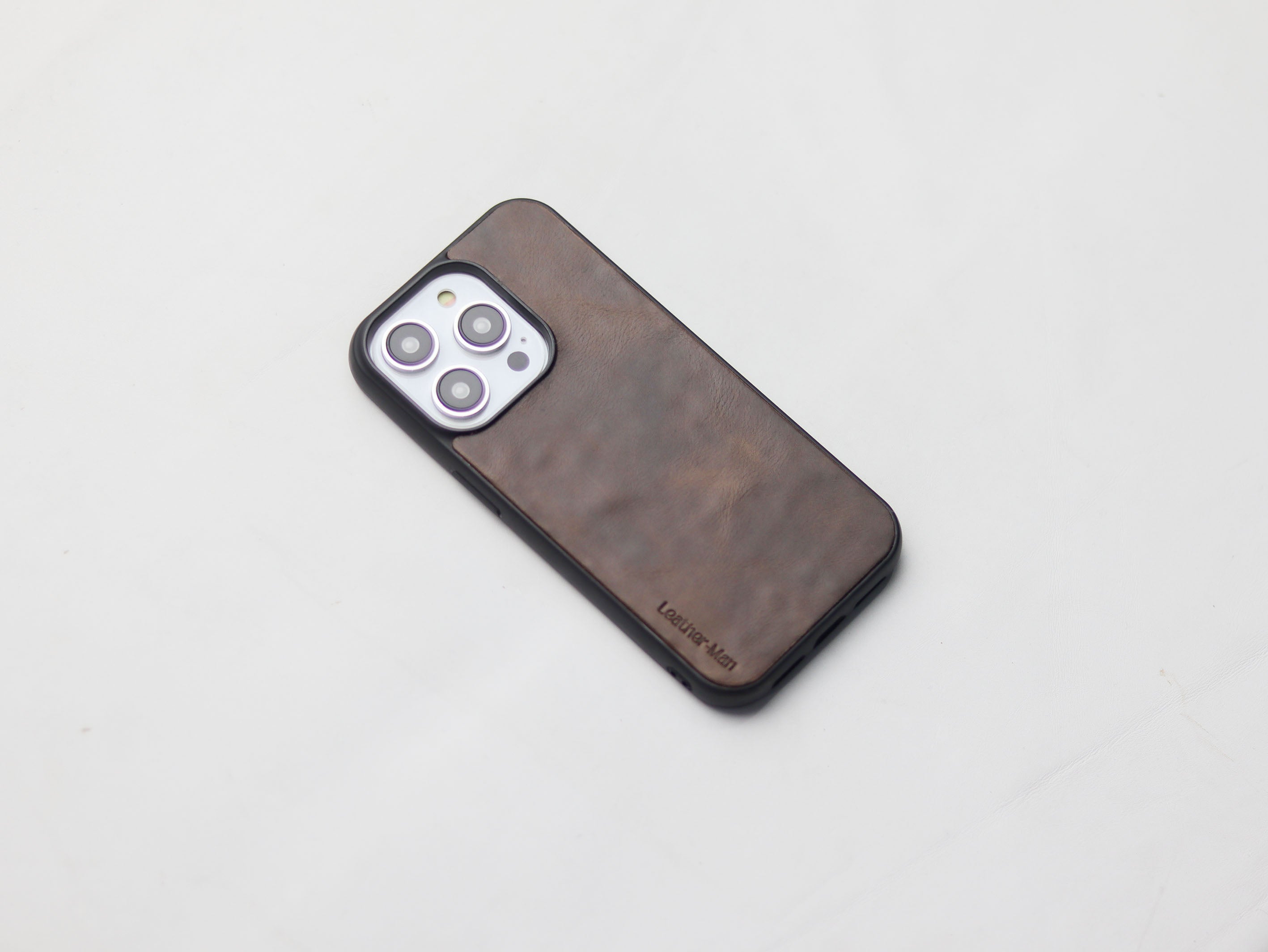 WALNUT BROWN  LEATHER - CLASSIC PHONE CASE