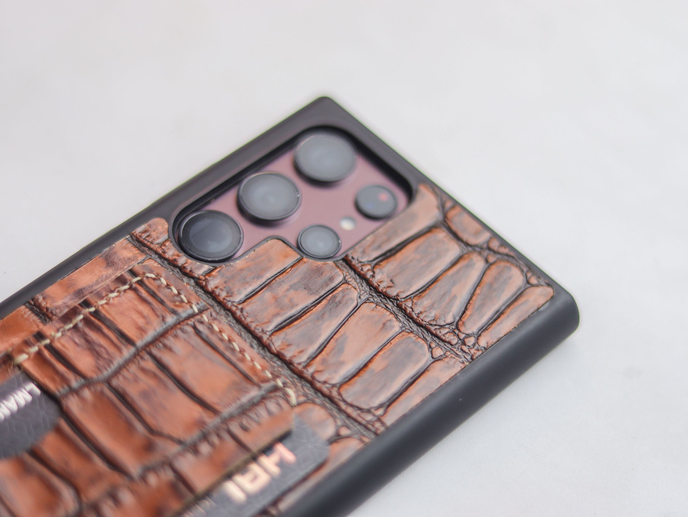 BROWN CROCO (LARGE SCALE) LEATHER WALLET PHONE CASE