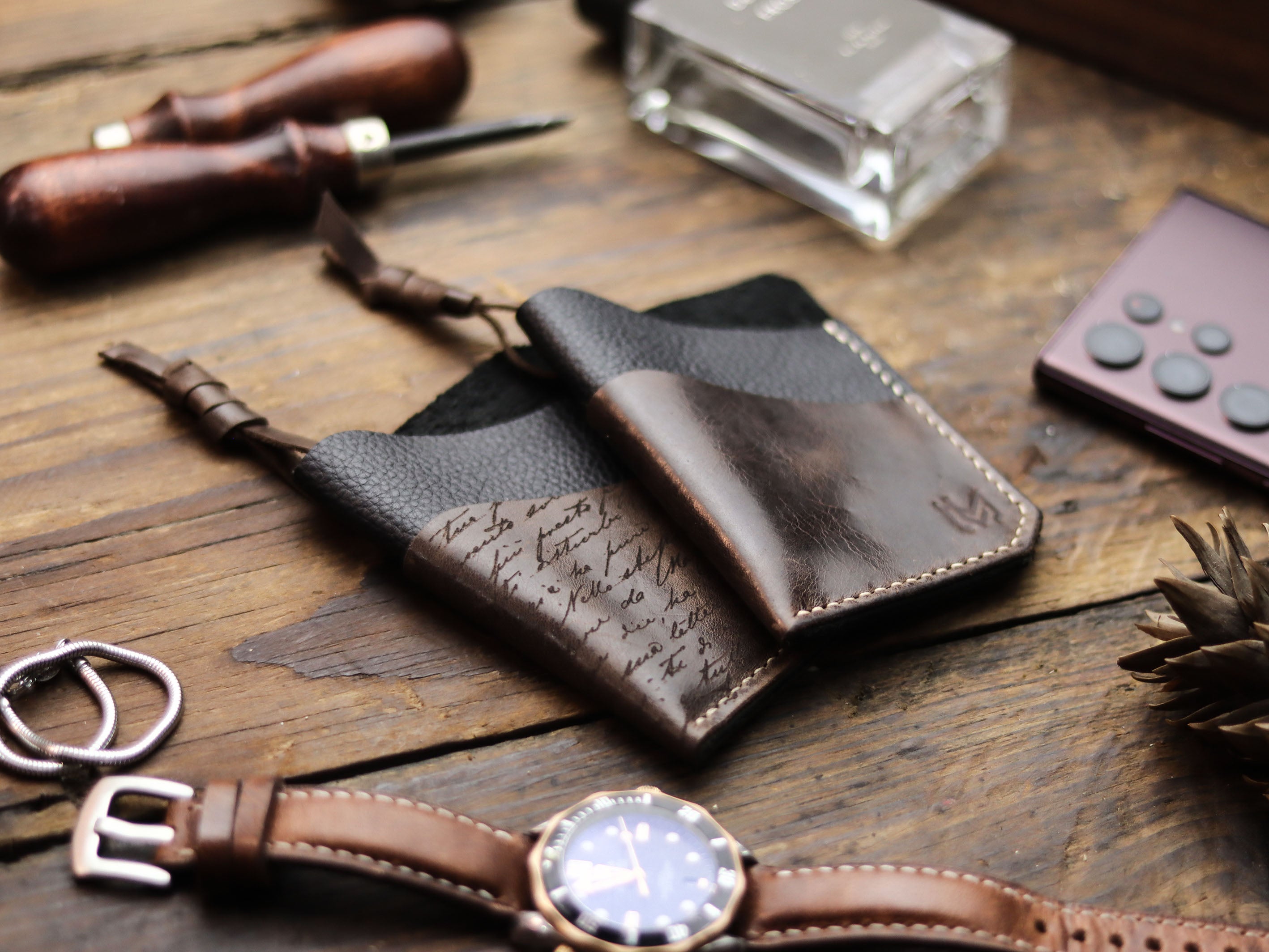 ETON - WALNUT BROWN LEATHER (ENGRAVED)