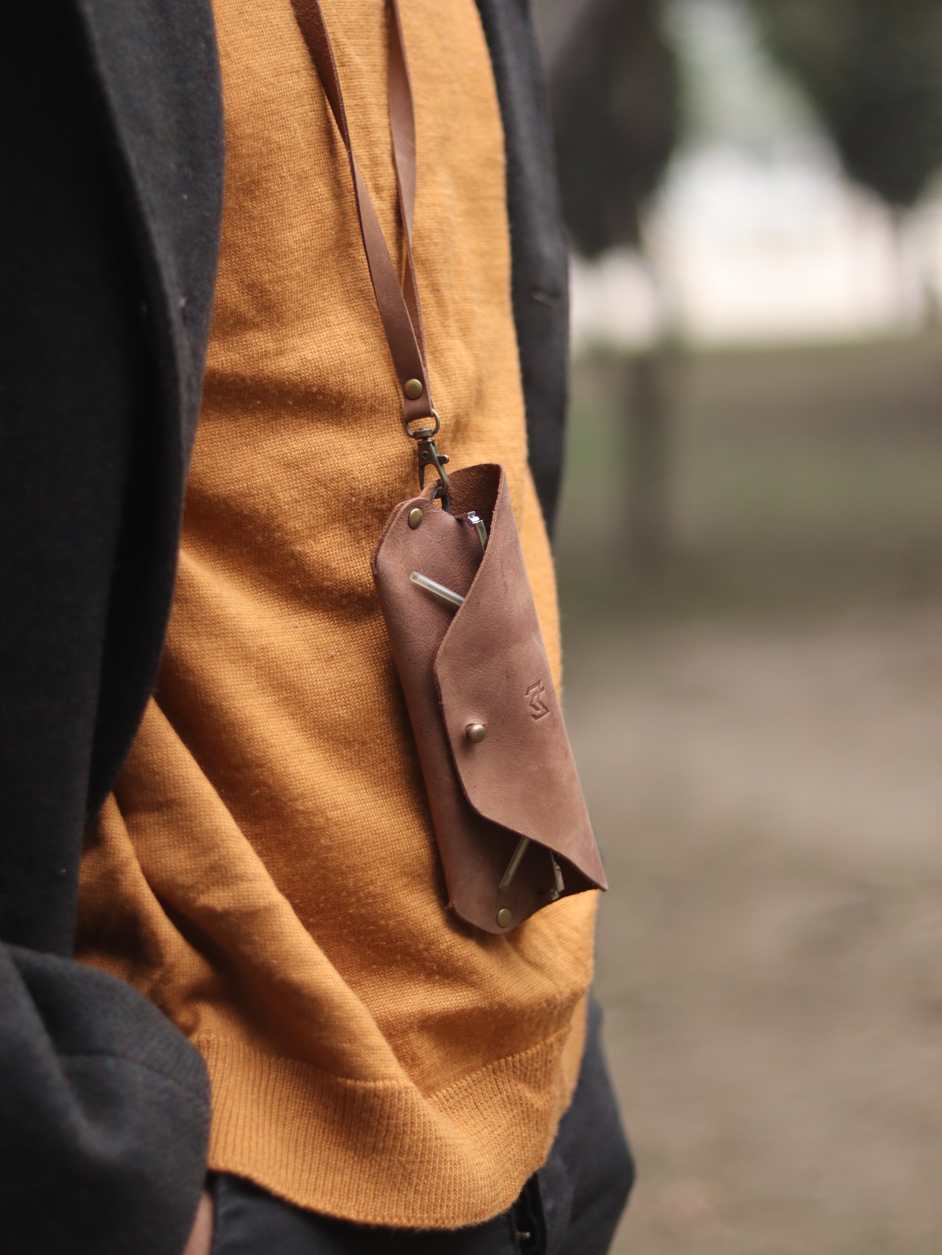SG-1 SUNGLASSES CASE - RUSTY BROWN LEATHER