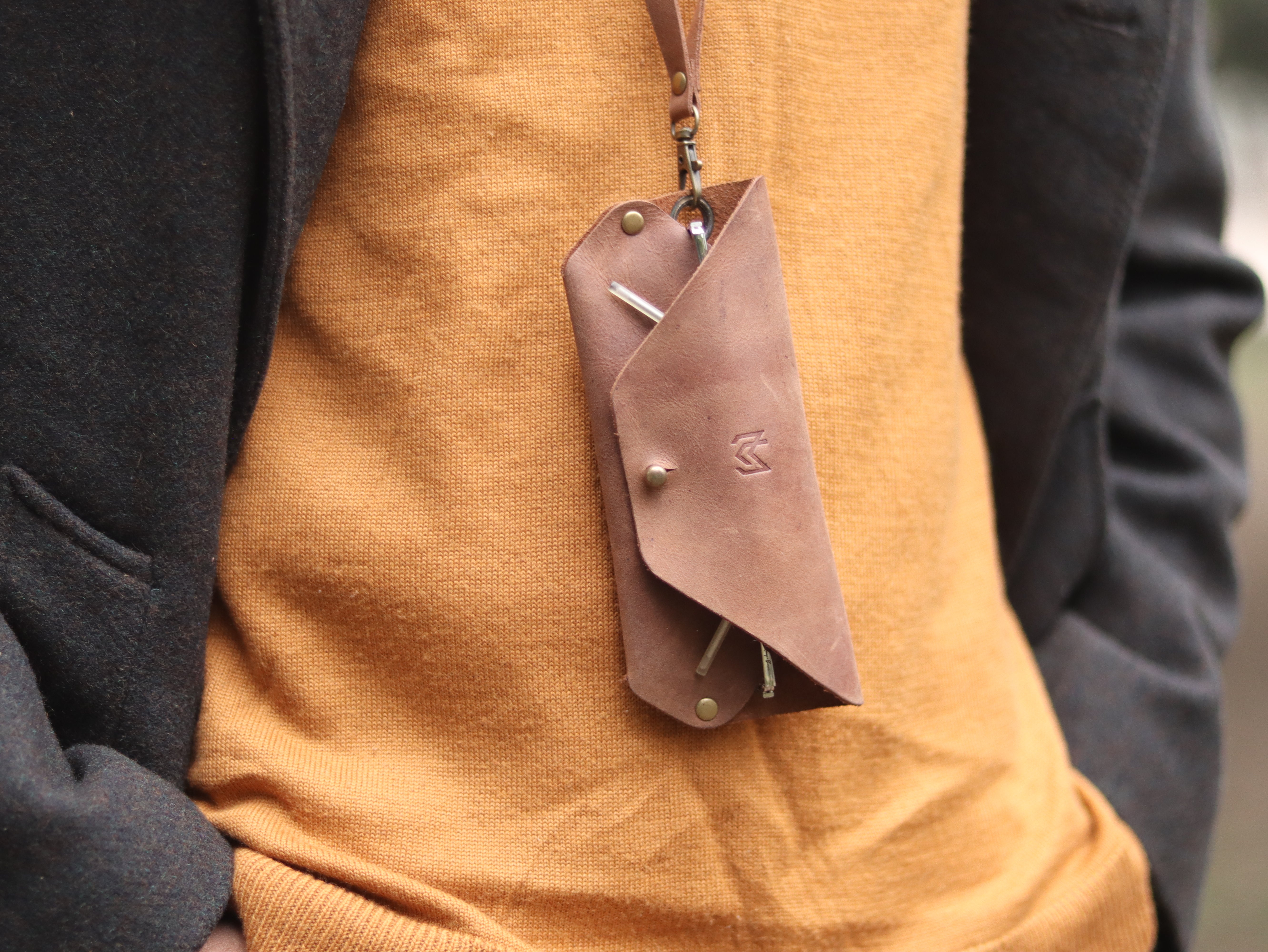 SG-1 SUNGLASSES CASE - RUSTY BROWN LEATHER