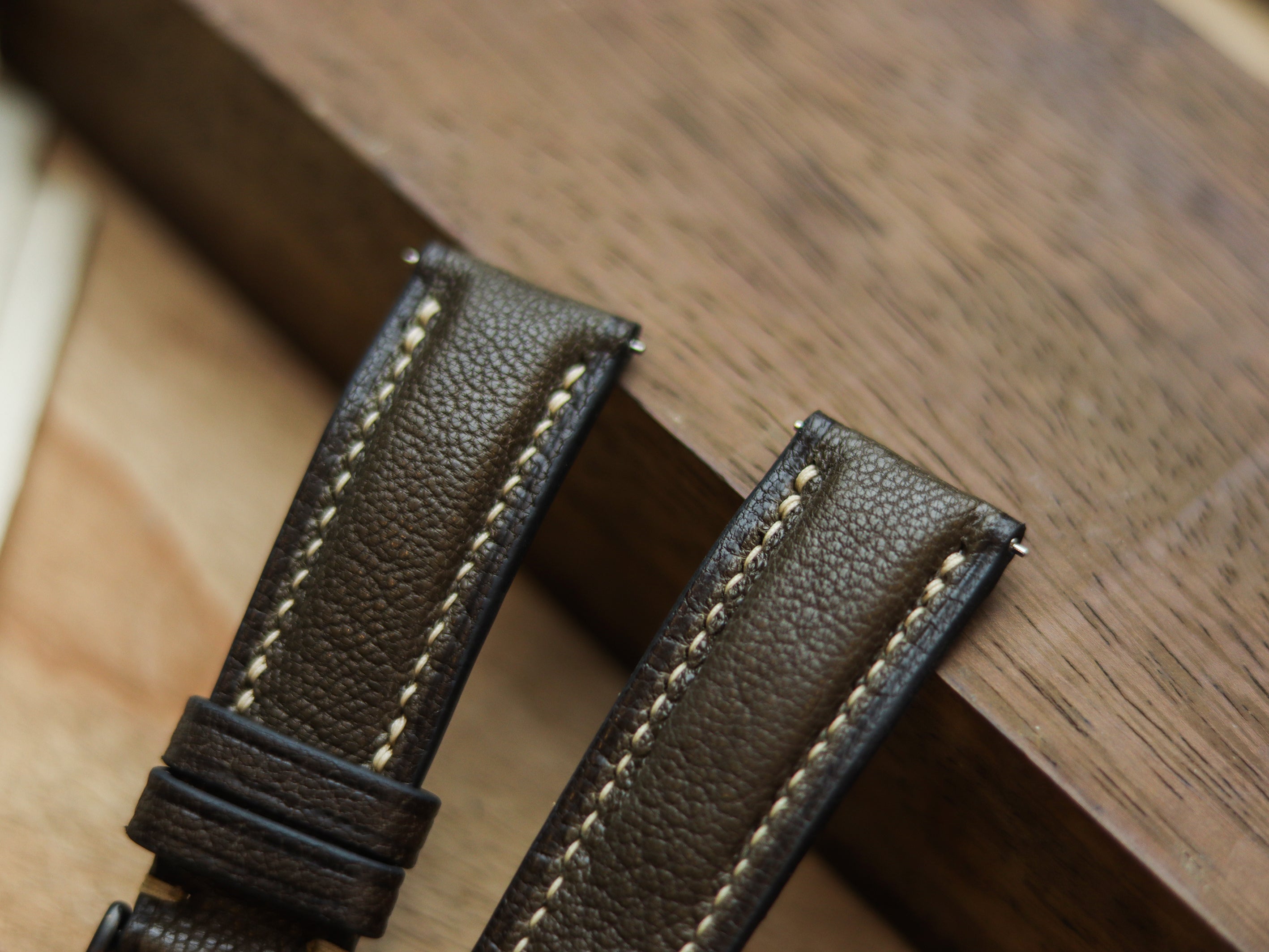ARMY GREEN CALF LEATHER WATCH STRAPS - PADDED