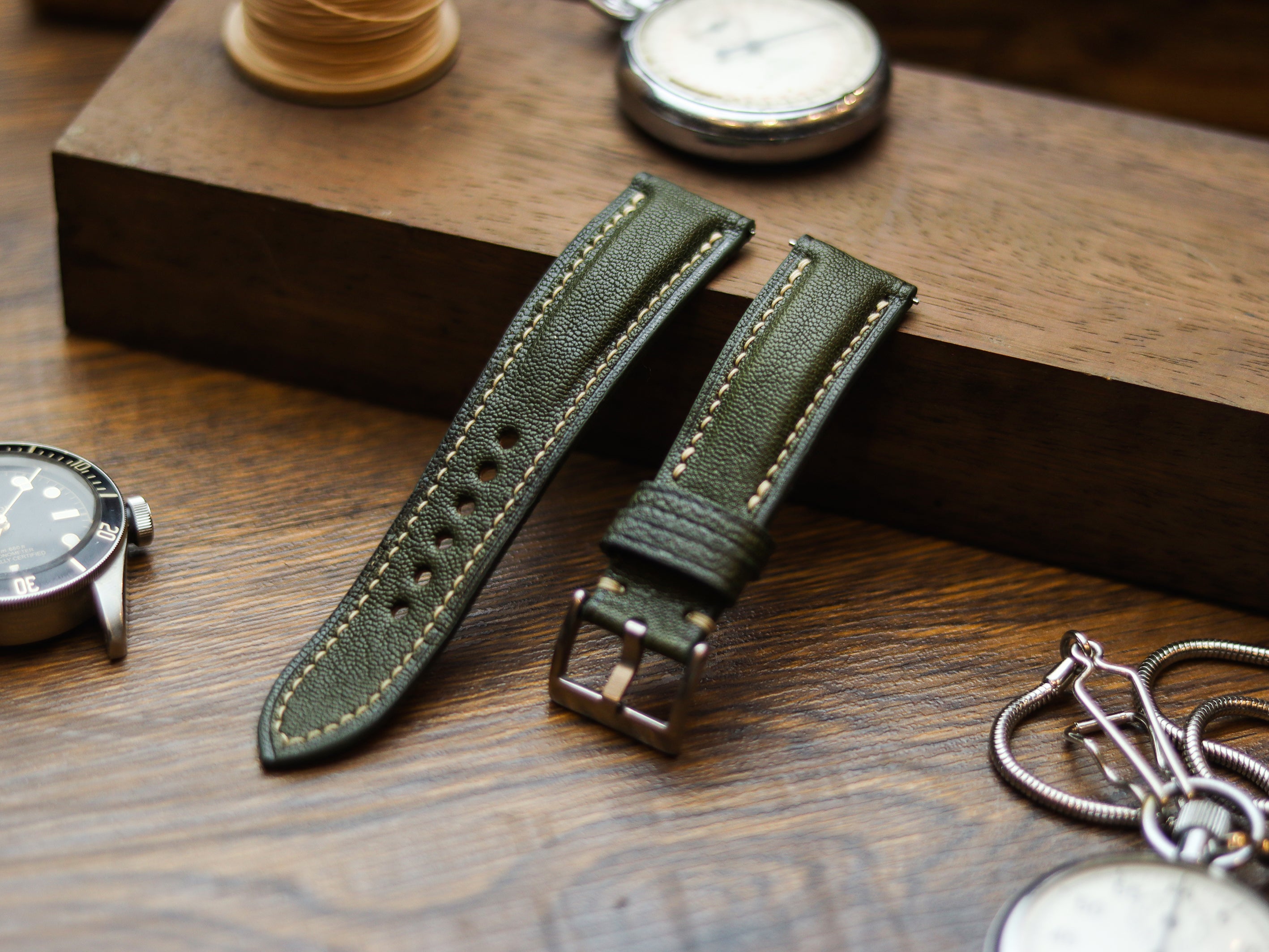 JUNIPER GREEN CALF LEATHER WATCH STRAPS - PADDED