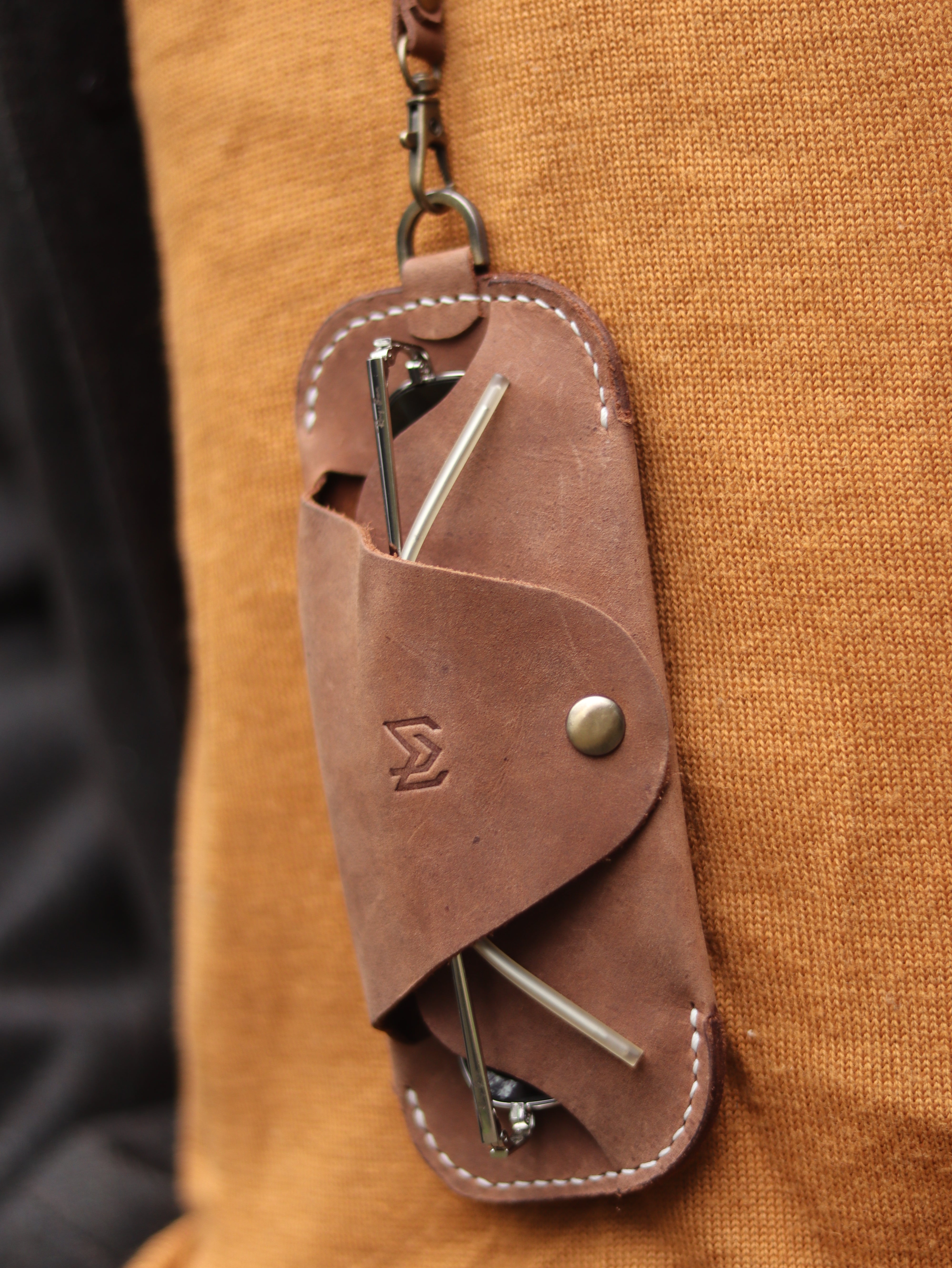 SG-2 SUNGLASSES CASE - RUSTY BROWN LEATHER