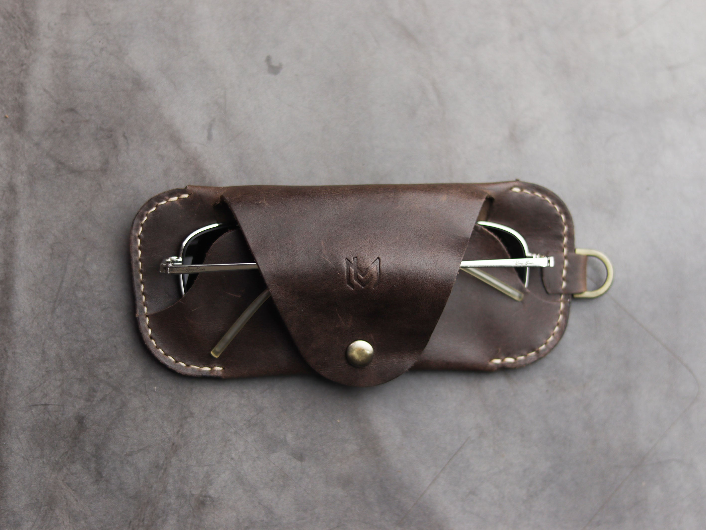 SG-2 SUNGLASSES CASE - WALNUT BROWN LEATHER