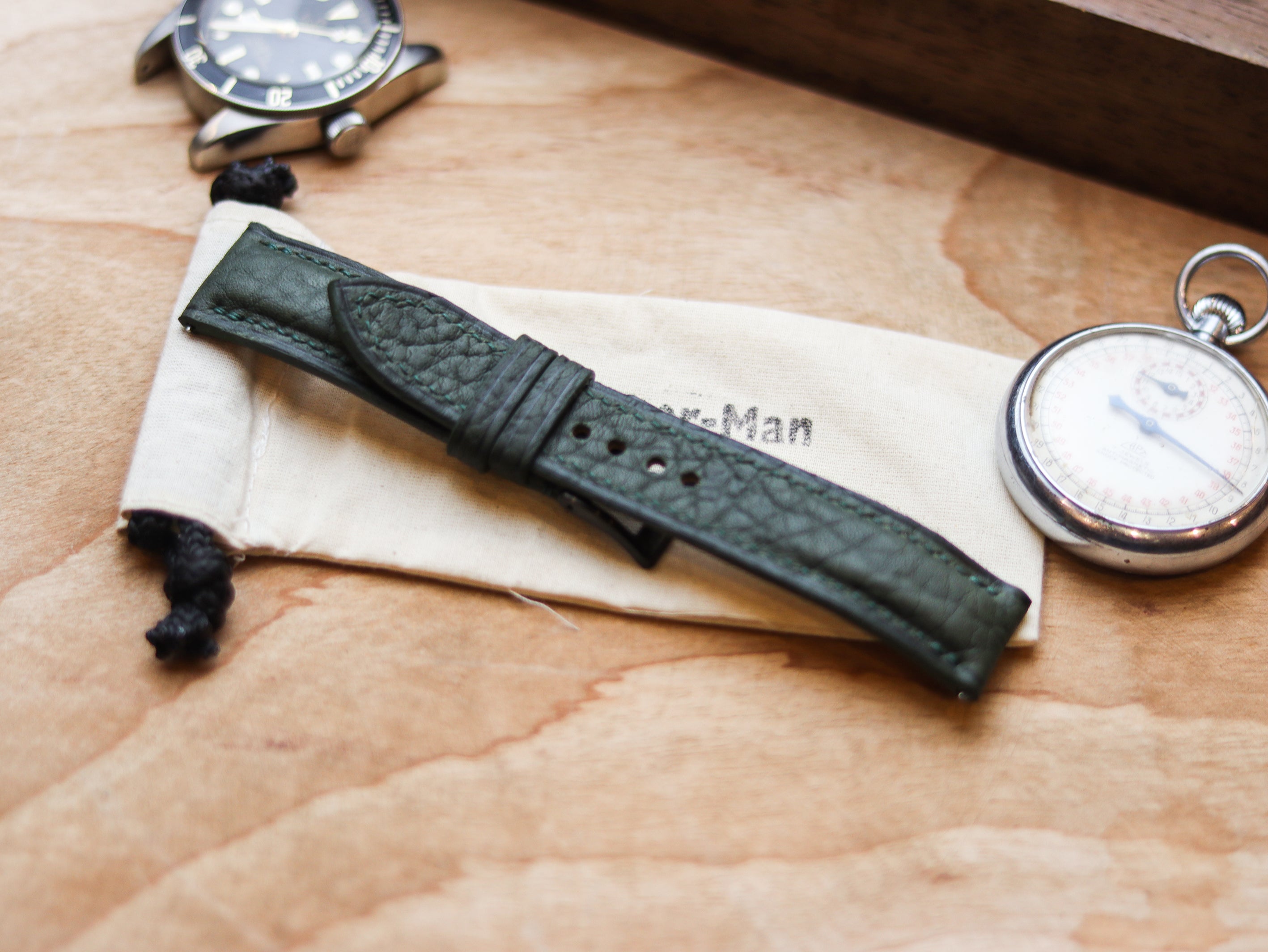 PINE GREEN CALF LEATHER WATCH STRAPS - PADDED