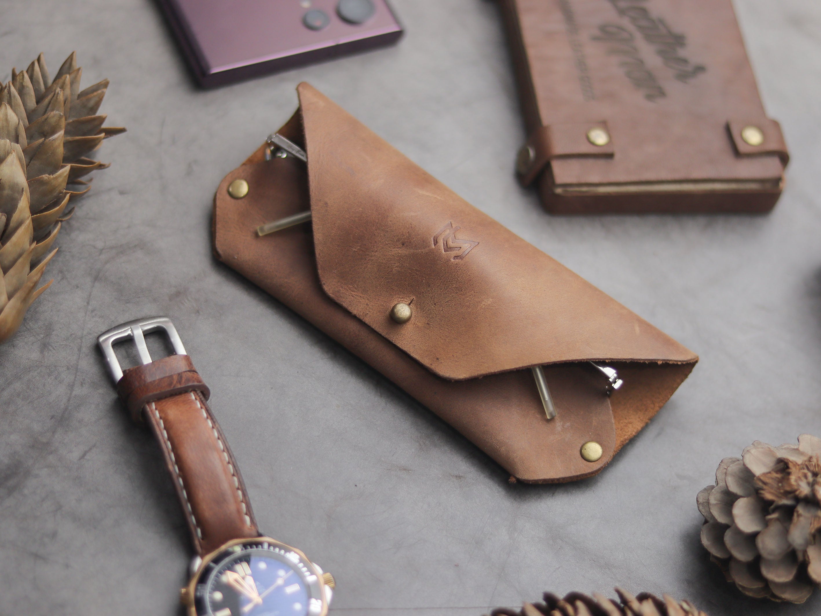 SG-1 SUNGLASSES CASE - RUSTY BROWN LEATHER