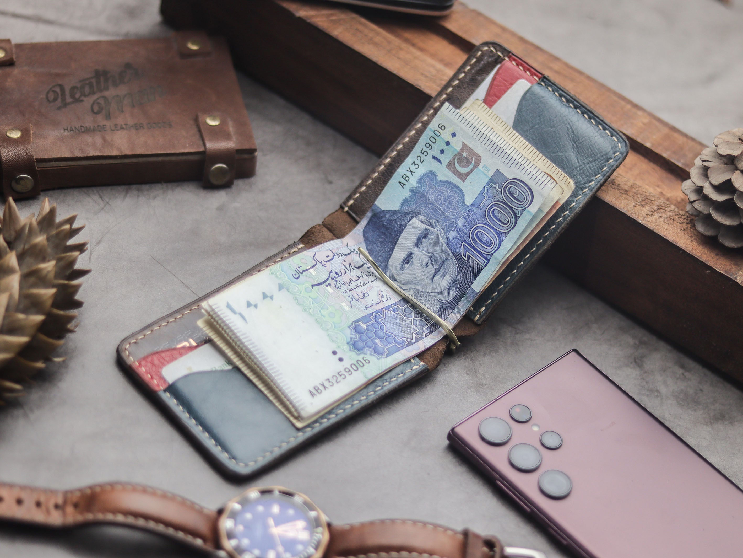 HASPER - CLIPPER WALLET WALNUT, RED & DEEP BLUE LEATHER