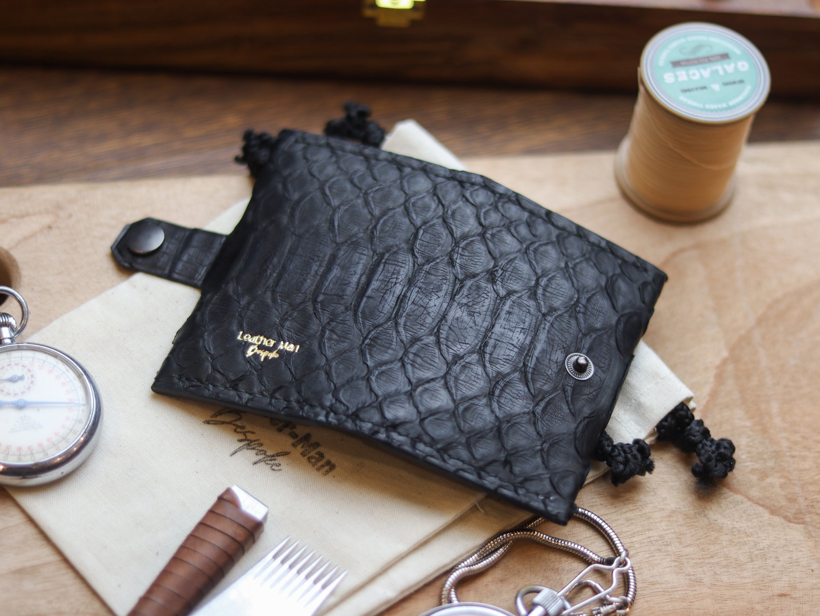 FRANKENSTINE - RAVEN BLACK PYTHON SKIN