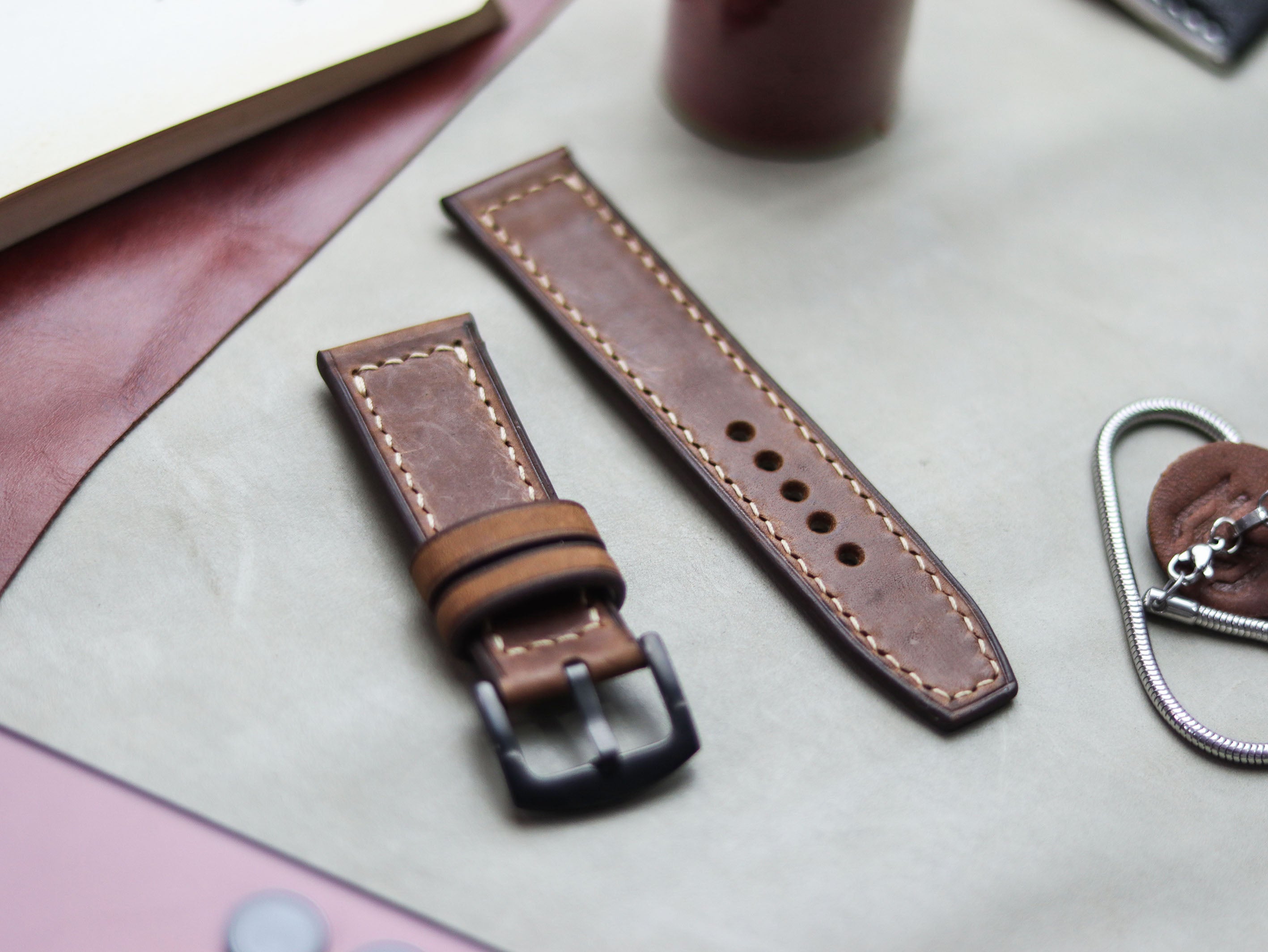 RUSTY BROWN HAND-CRAFTED WATCH STRAPS - BOX STITCHED