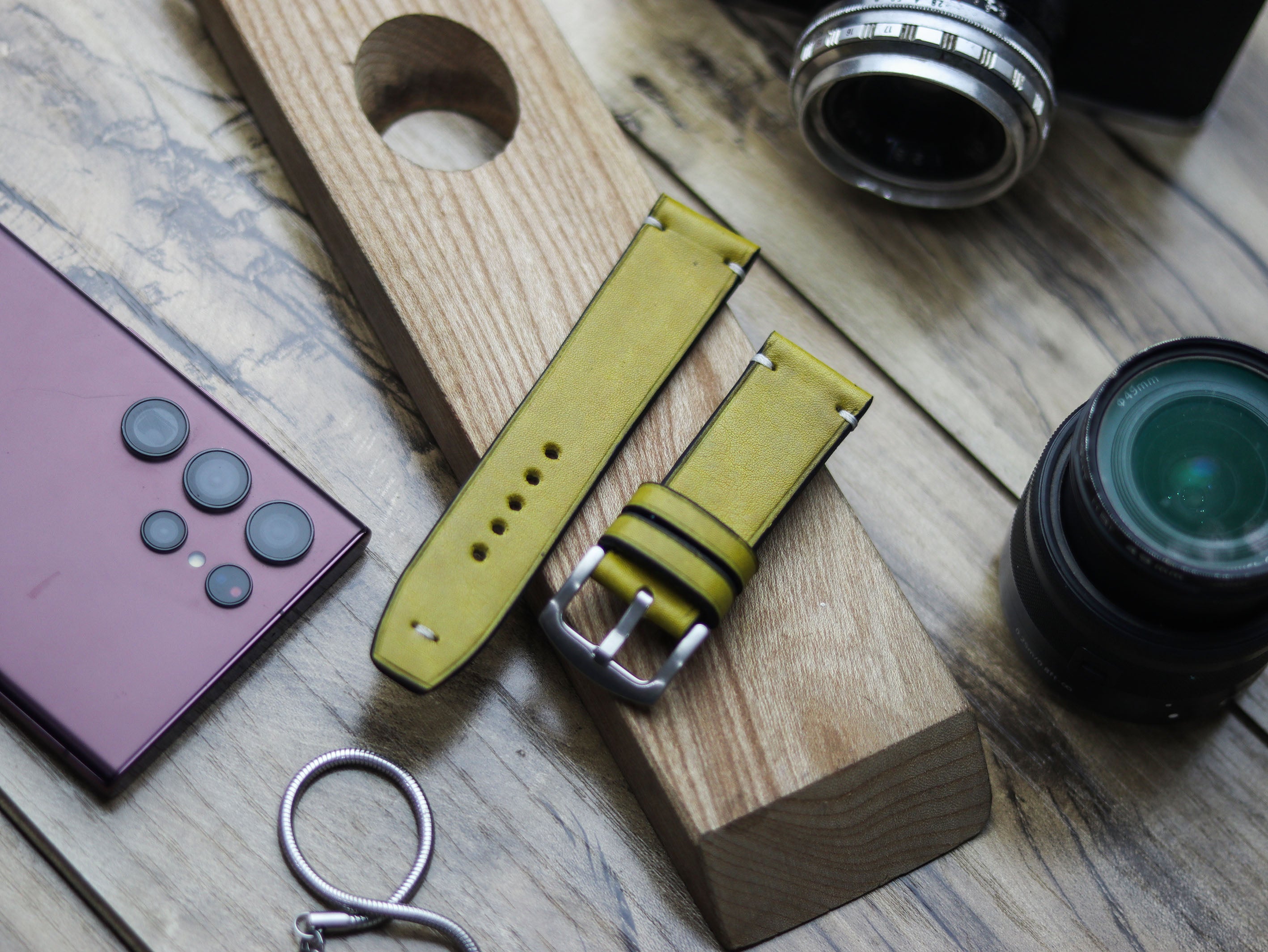 MUNSEL YELLOW HAND-CRAFTED WATCH STRAPS - MINIMAL STITCHED