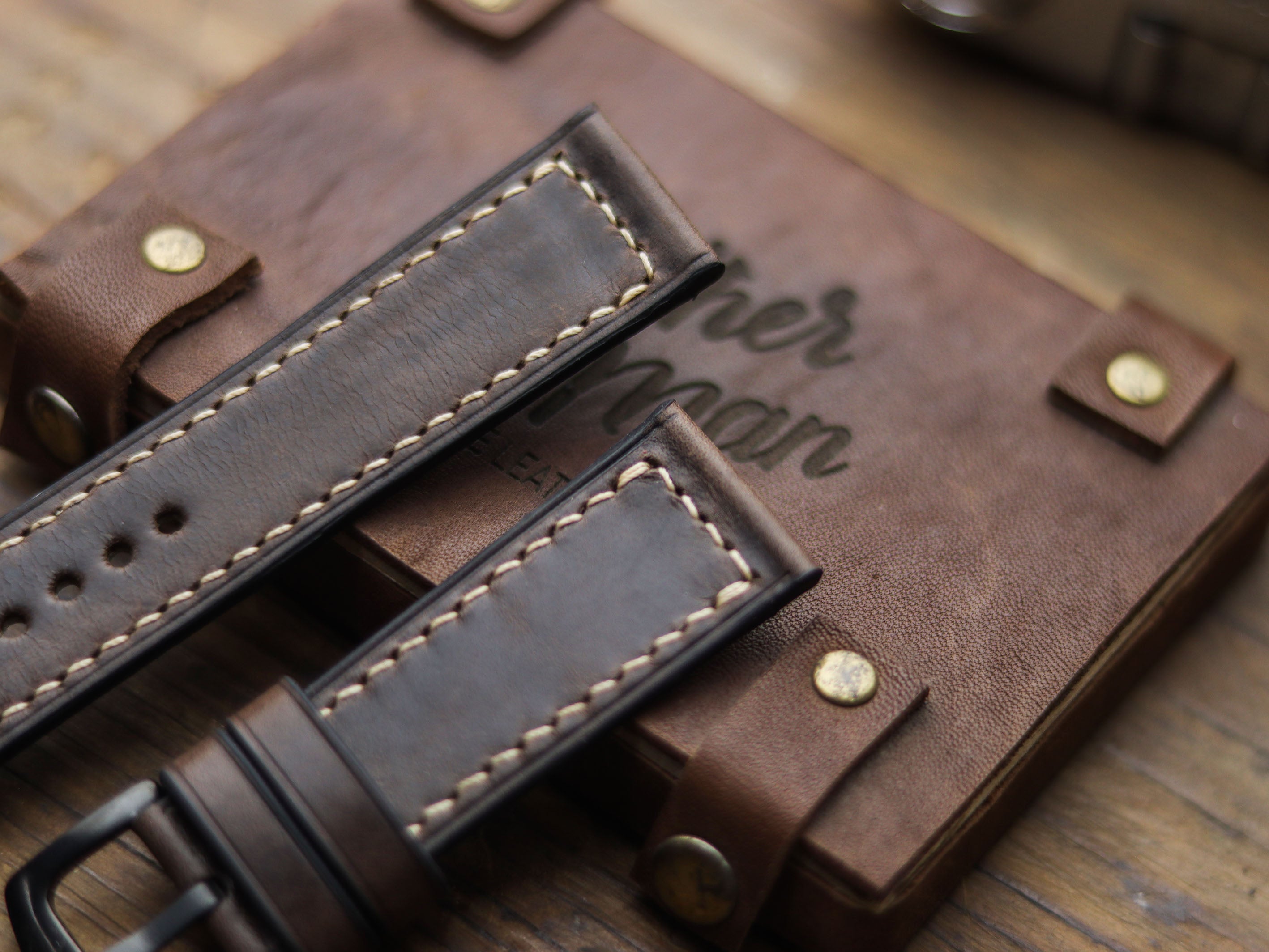 WALNUT BROWN HAND-CRAFTED WATCH STRAPS - BOX STITCHED