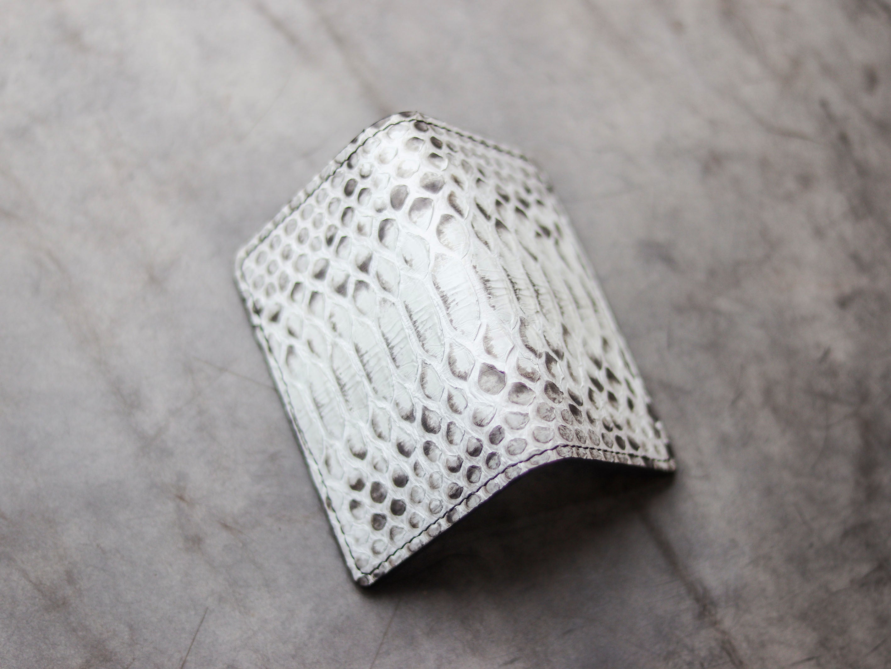 ARTEMUS - BIFOLD WALLET NATURAL PYTHON SKIN