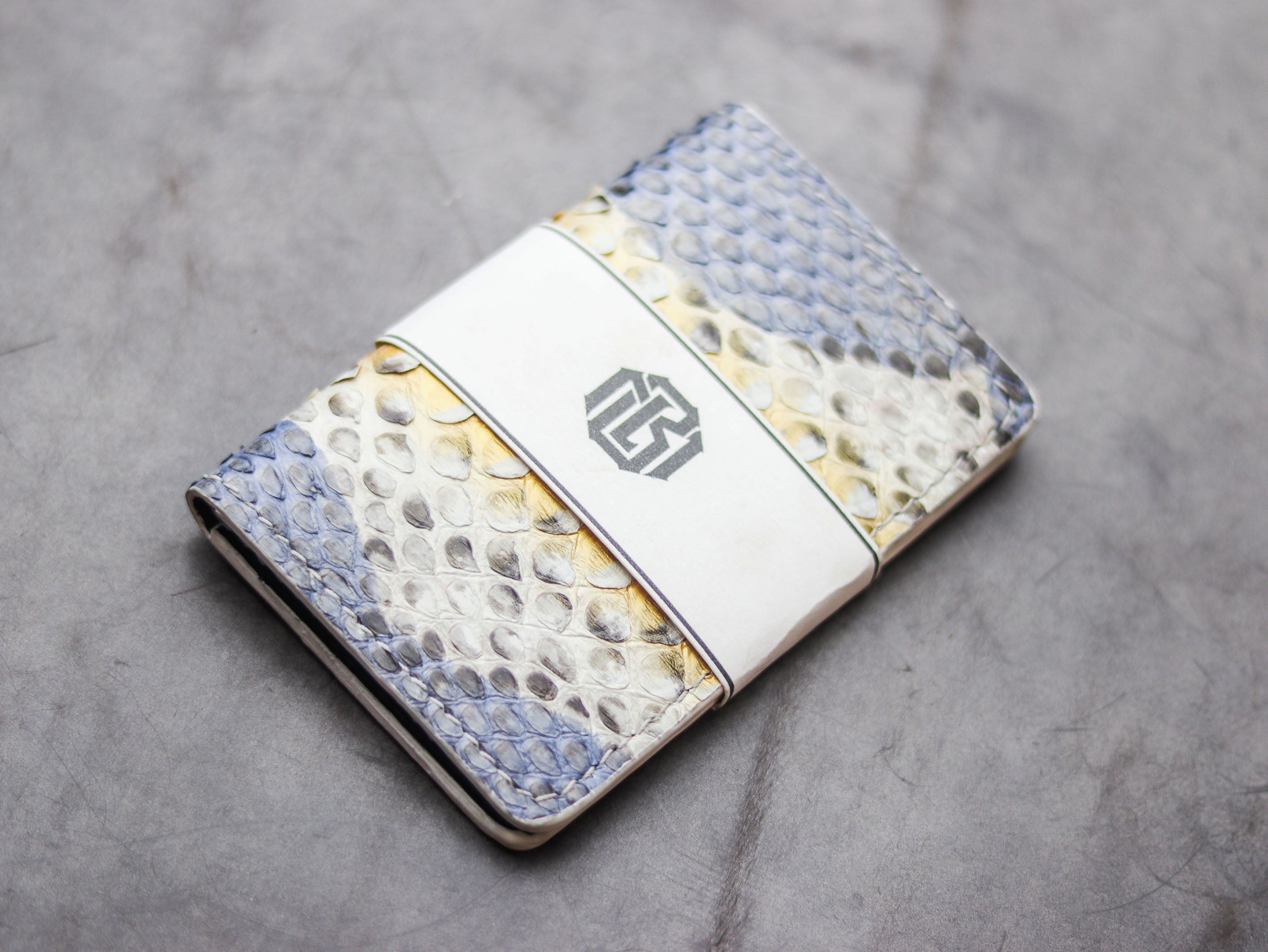 ARTEMUS - BIFOLD WALLET RAINBOW PYTHON SKIN