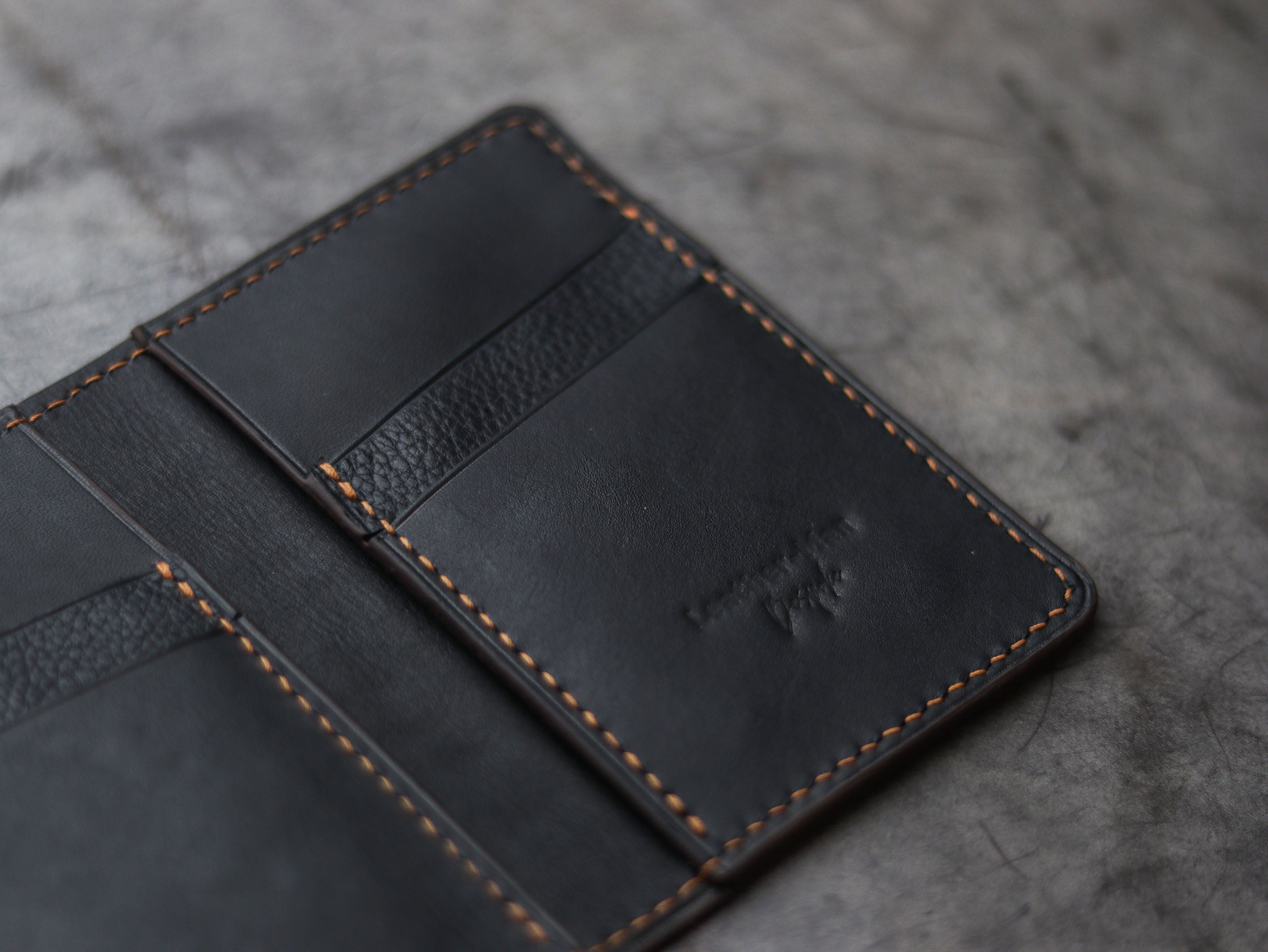 ARTEMUS - BIFOLD WALLET COPPER BROWN PYTHON SKIN