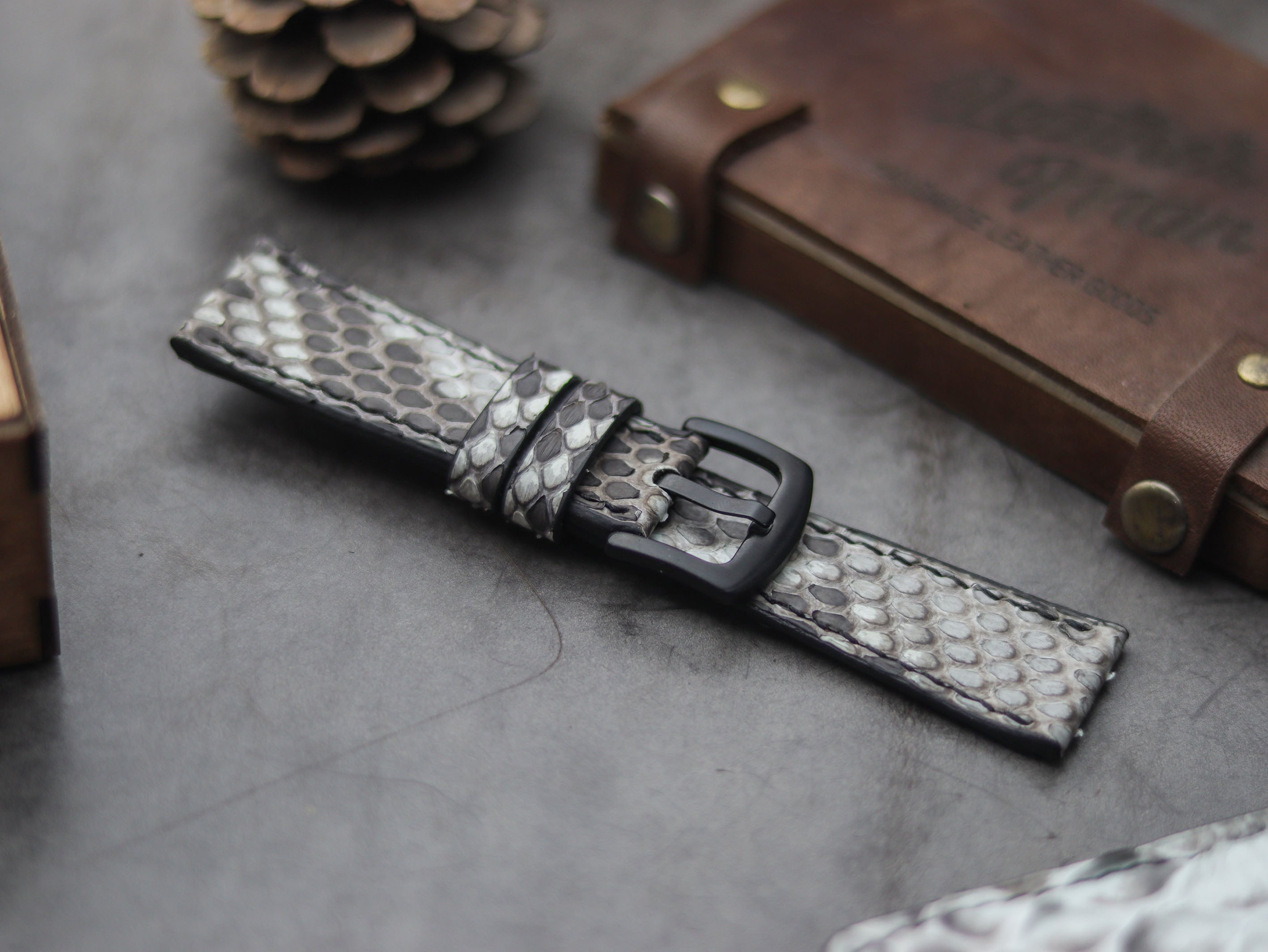 PYTHON SKIN WATCH STRAPS - NATURAL
