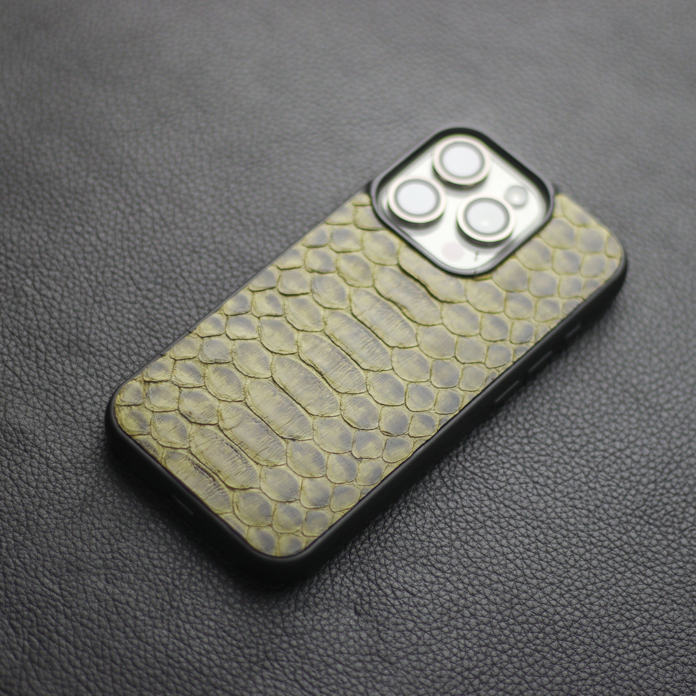 JUNIPER GREEN PYTHON SKIN PHONE CASE (CENTER SCALES)