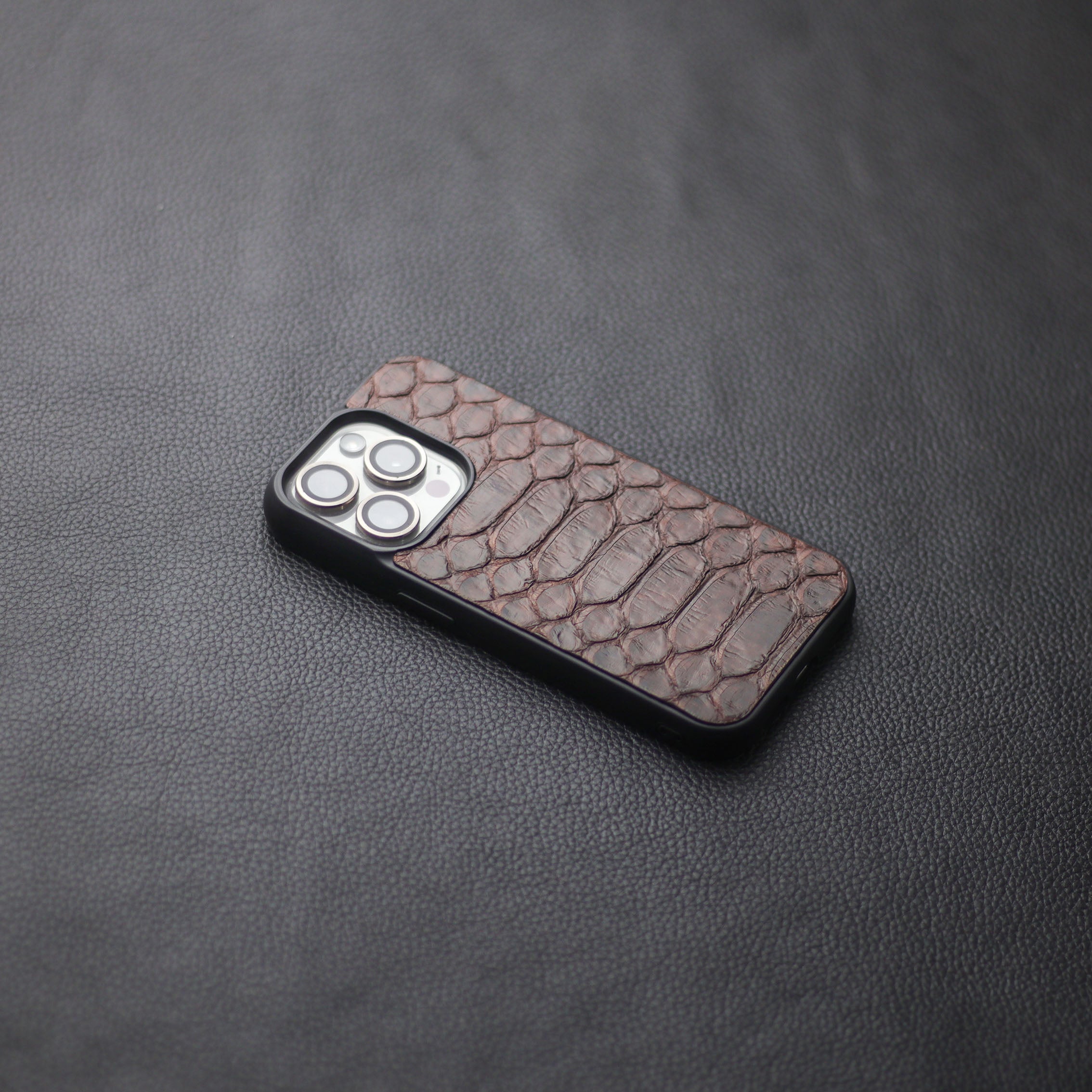 PECAN BROWN PYTHON SKIN PHONE CASE (CENTER SCALES)