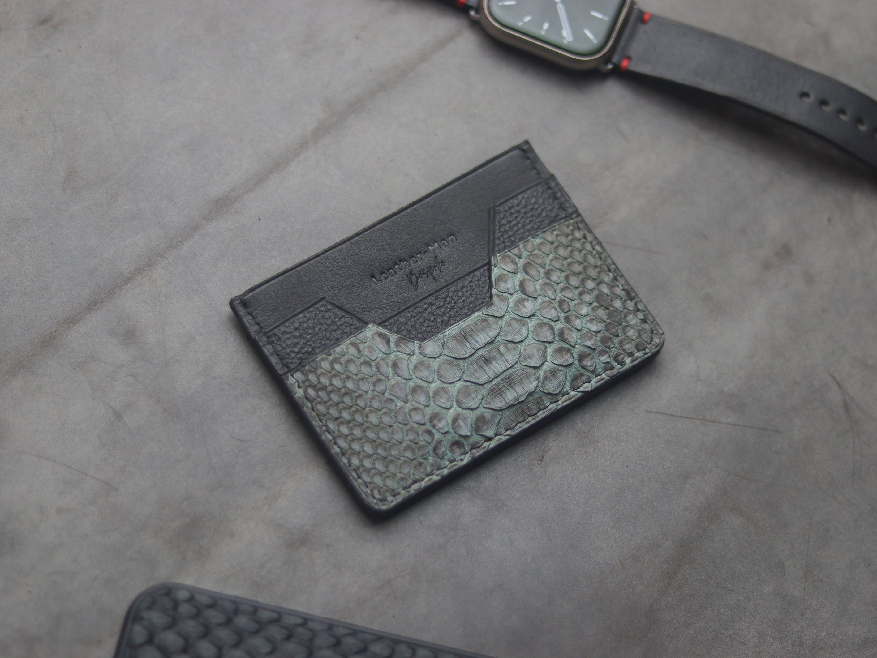 AUGUSTUS - MINIMAL WALLET IRIDIUM GREY PYTHON SKIN