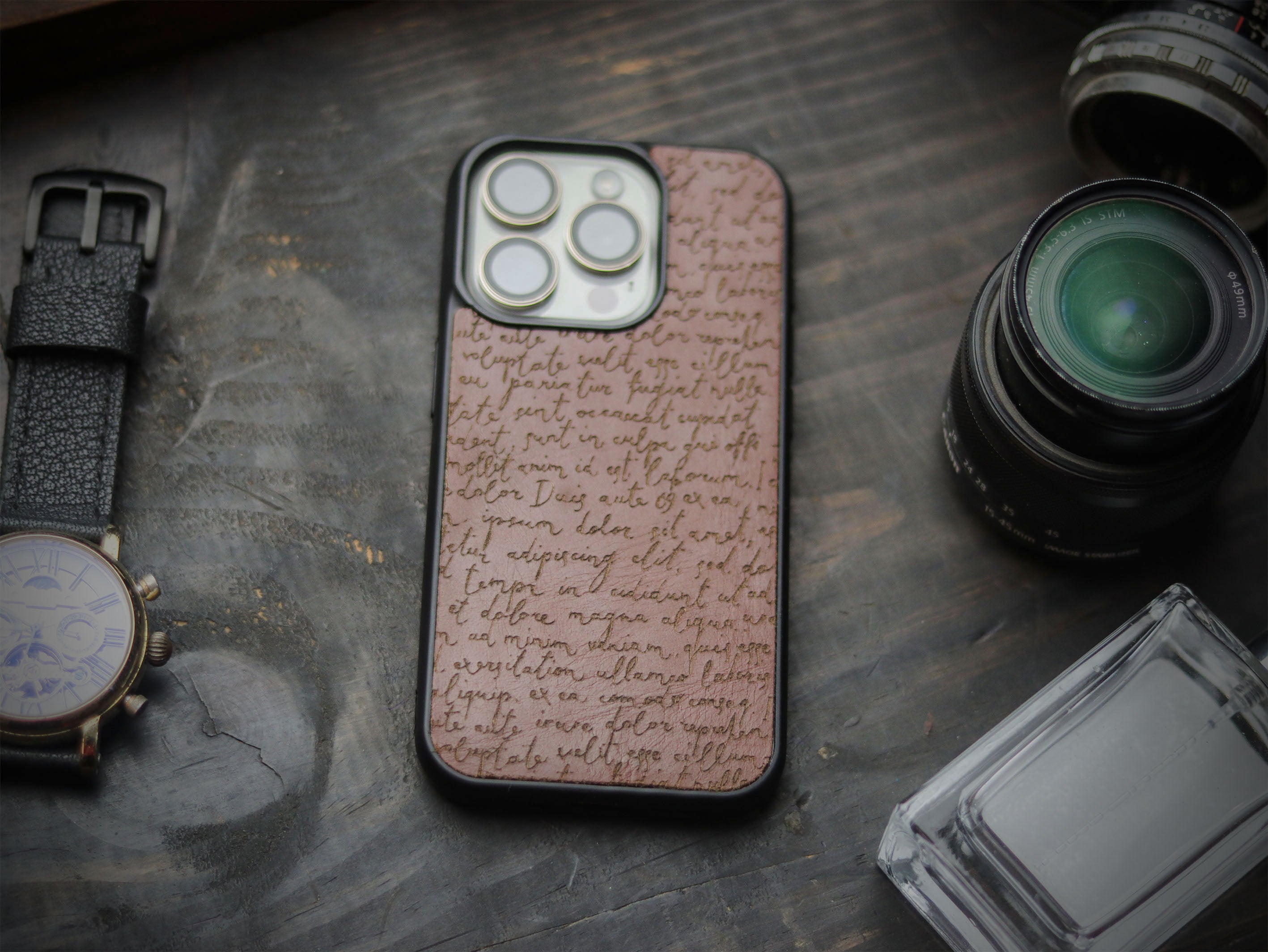 E3 ENGRAVED PHONE CASE - CHESTNUT BROWN