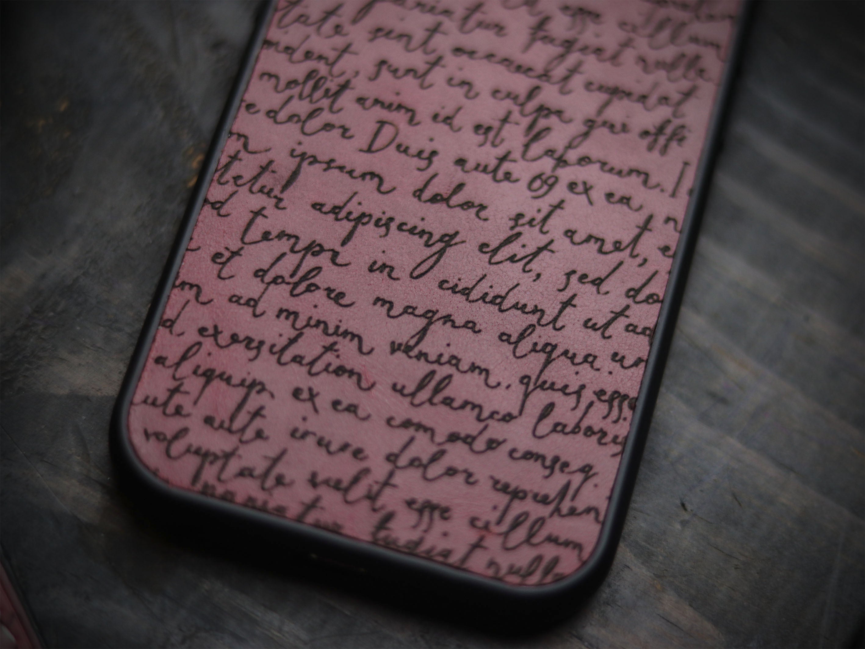 E3 ENGRAVED PHONE CASE - CARMINE BURGUNDY