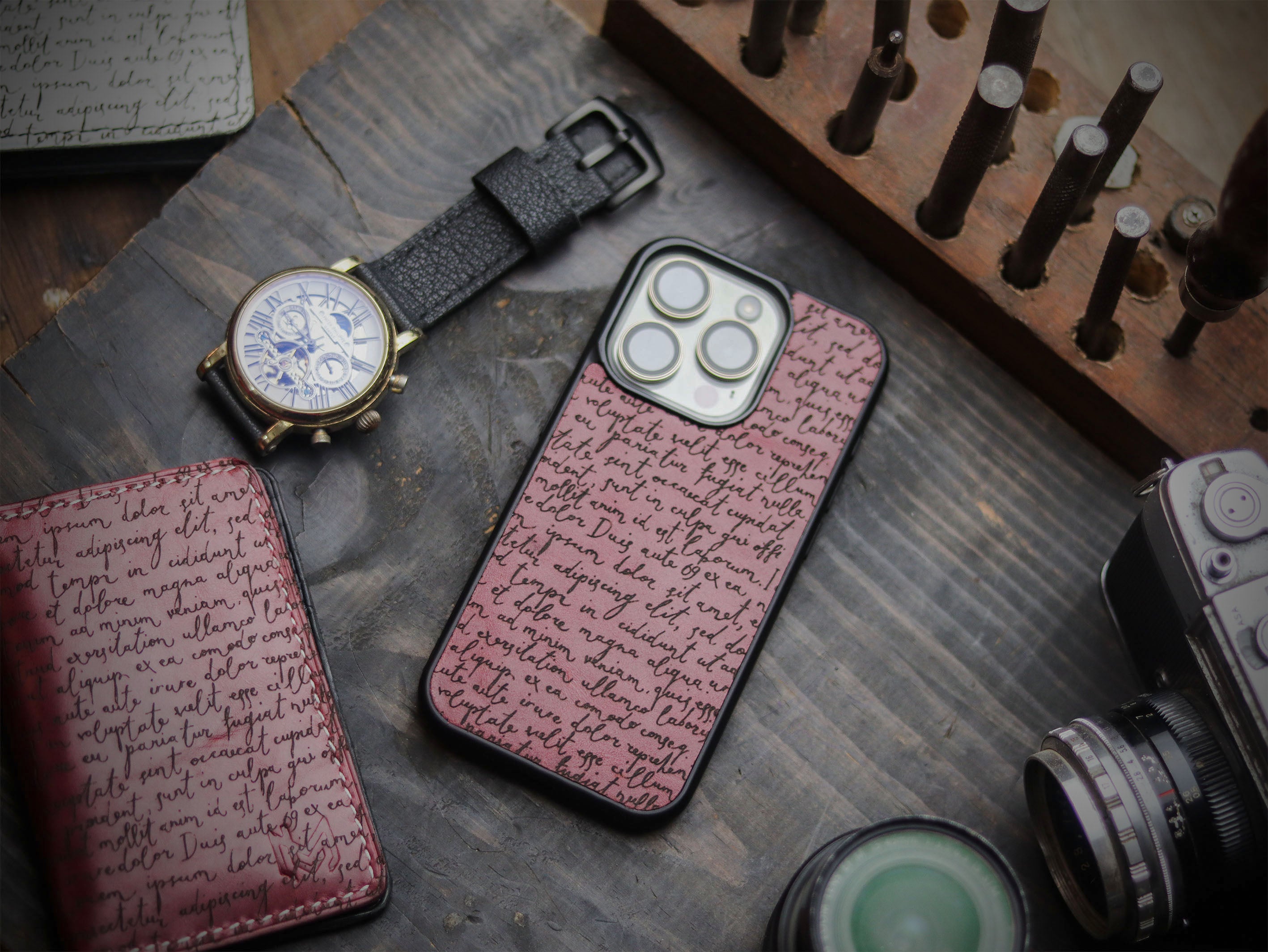 E3 ENGRAVED PHONE CASE - CARMINE BURGUNDY
