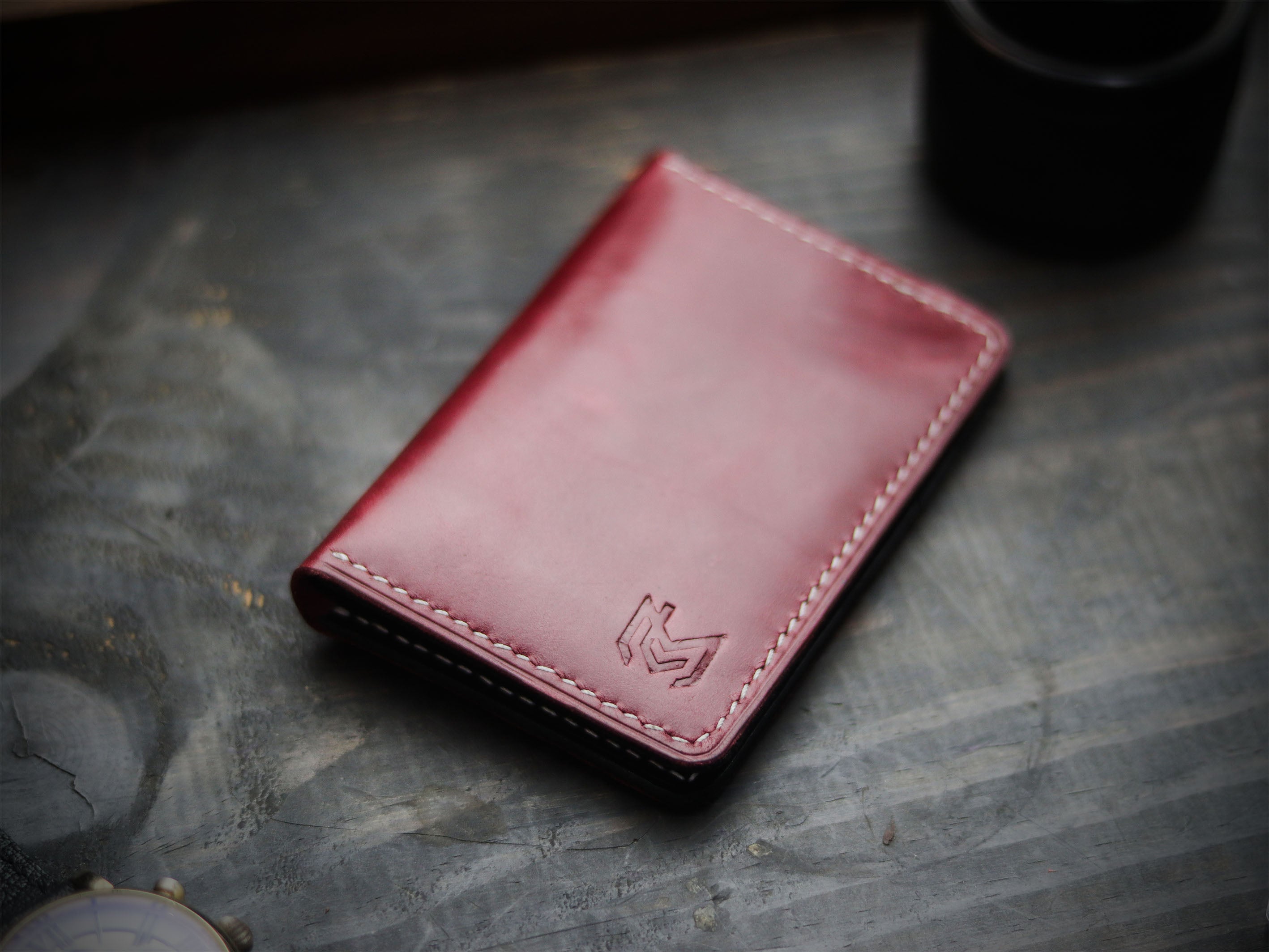ARTEMUS - CARMINE BURGUNDY