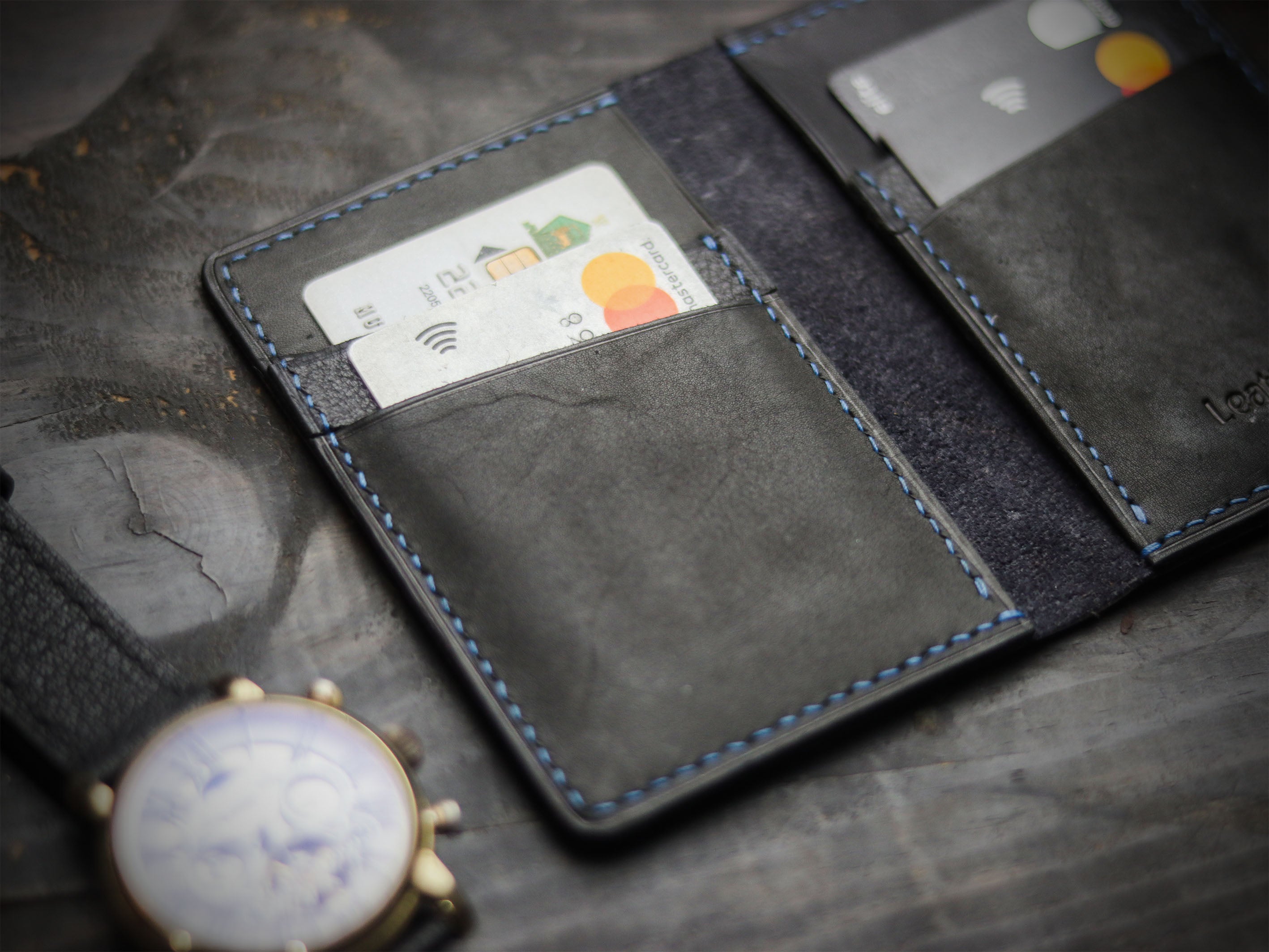 ARTEMUS - STONE BLUE (ENGRAVED)