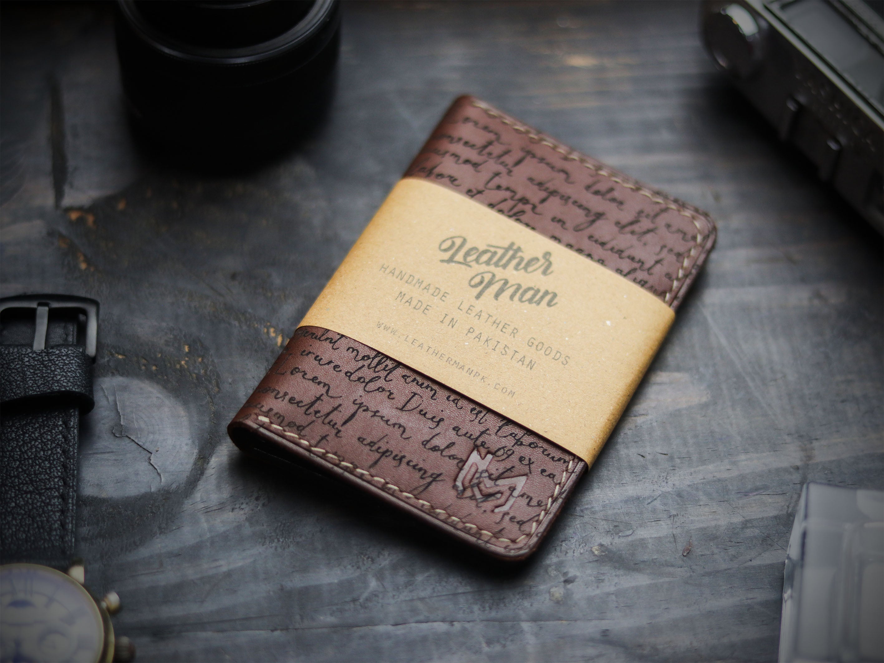 ARTEMUS - CHESTNUT BROWN (ENGRAVED)