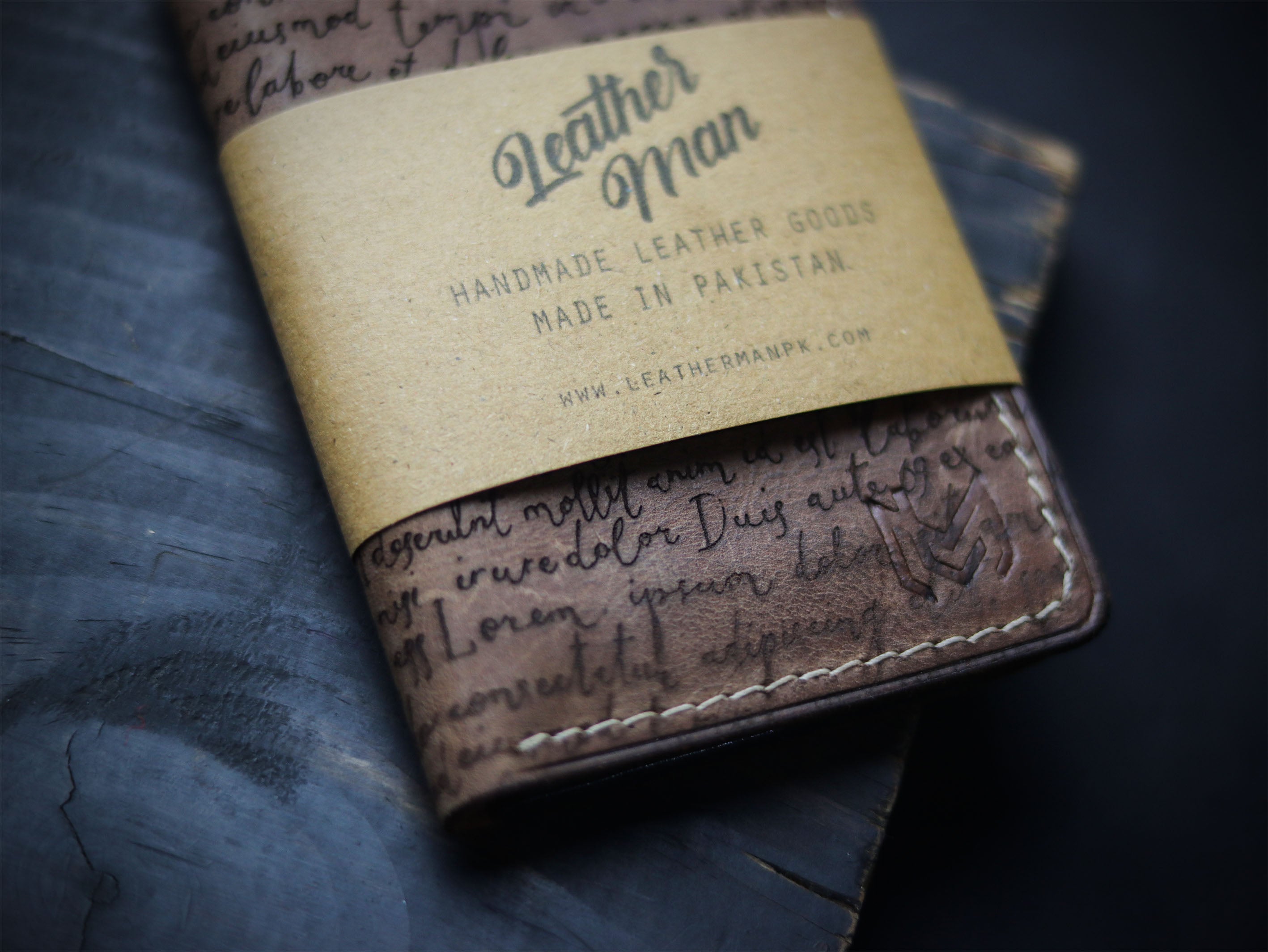 ARTEMUS - RUSTY BROWN (ENGRAVED)