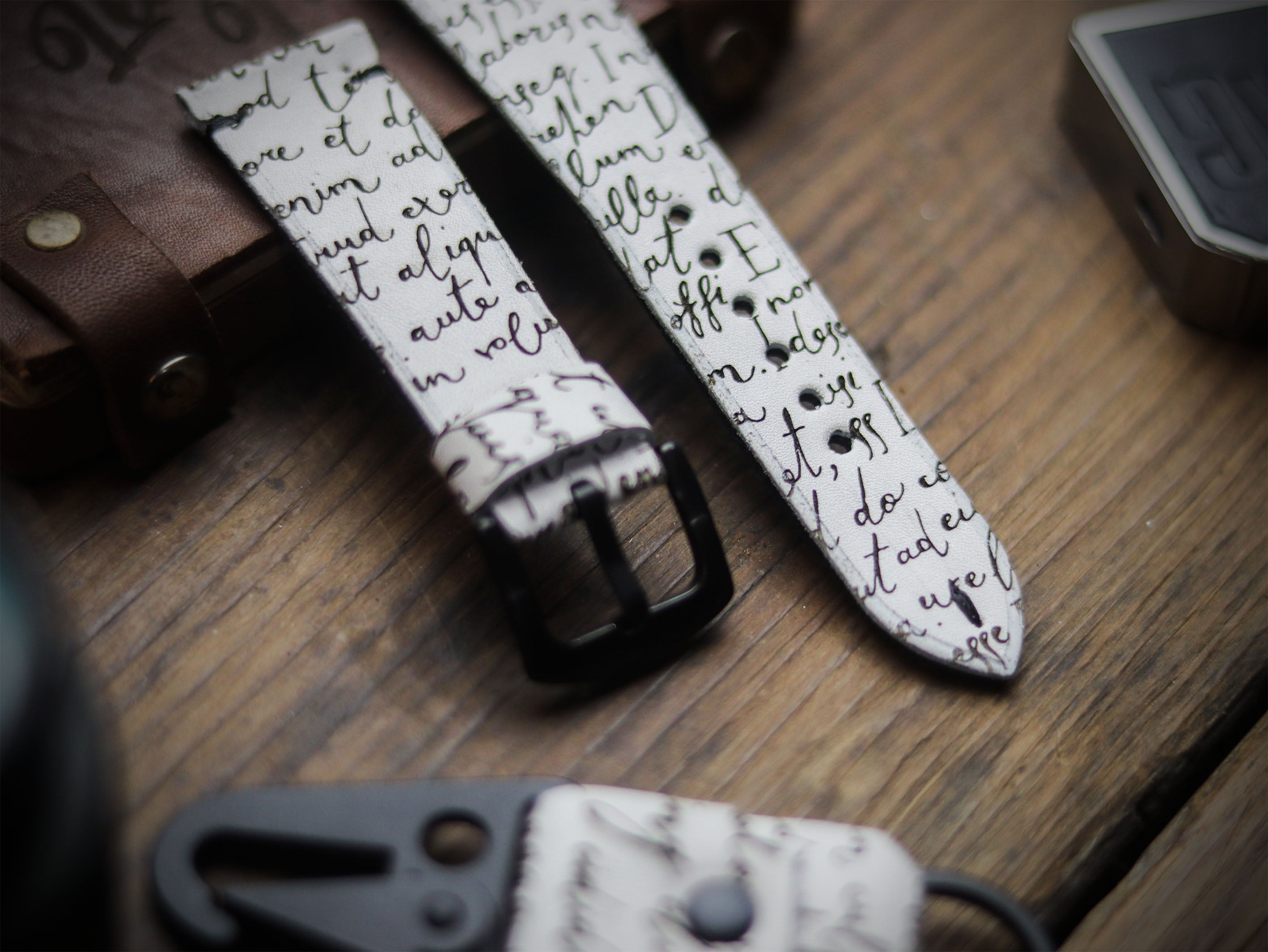 E3 ENGRAVED HAND-CRAFTED QUICK PINS STRAPS - SNOW WHITE