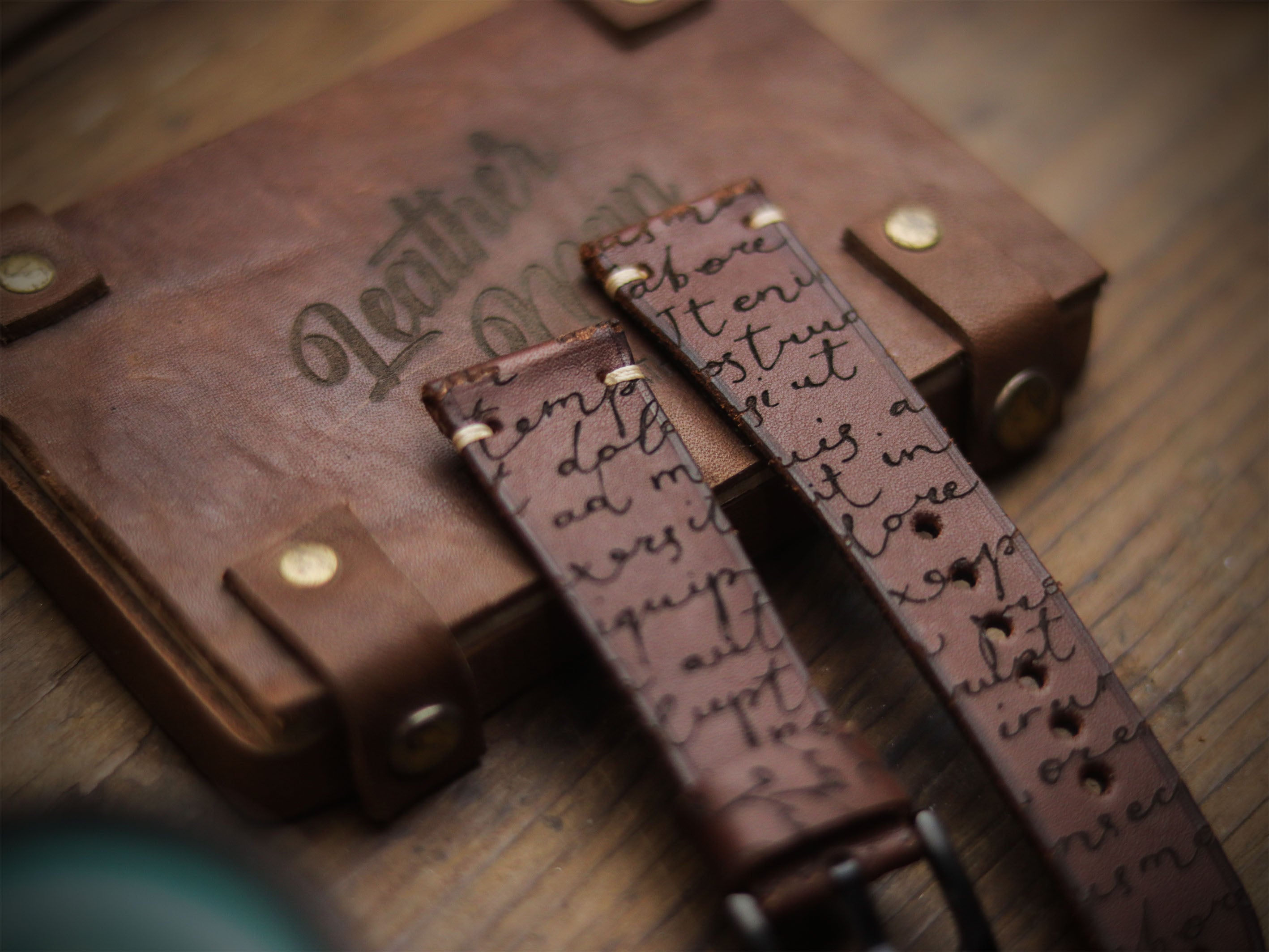 E3 ENGRAVED HAND-CRAFTED QUICK PINS STRAPS - CHESTNUT BROWN