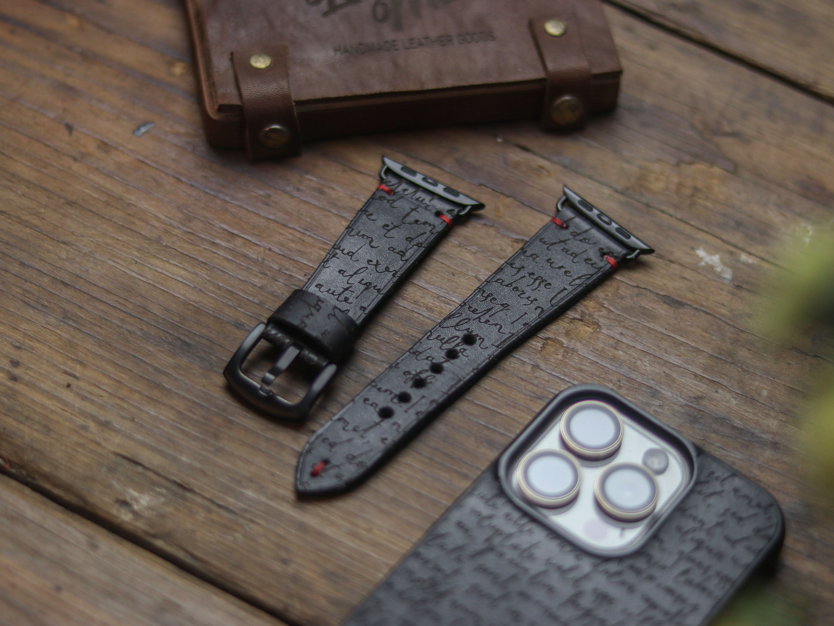 E3 ENGRAVED HAND-CRAFTED APPLE STRAPS - PHANTOM BLACK