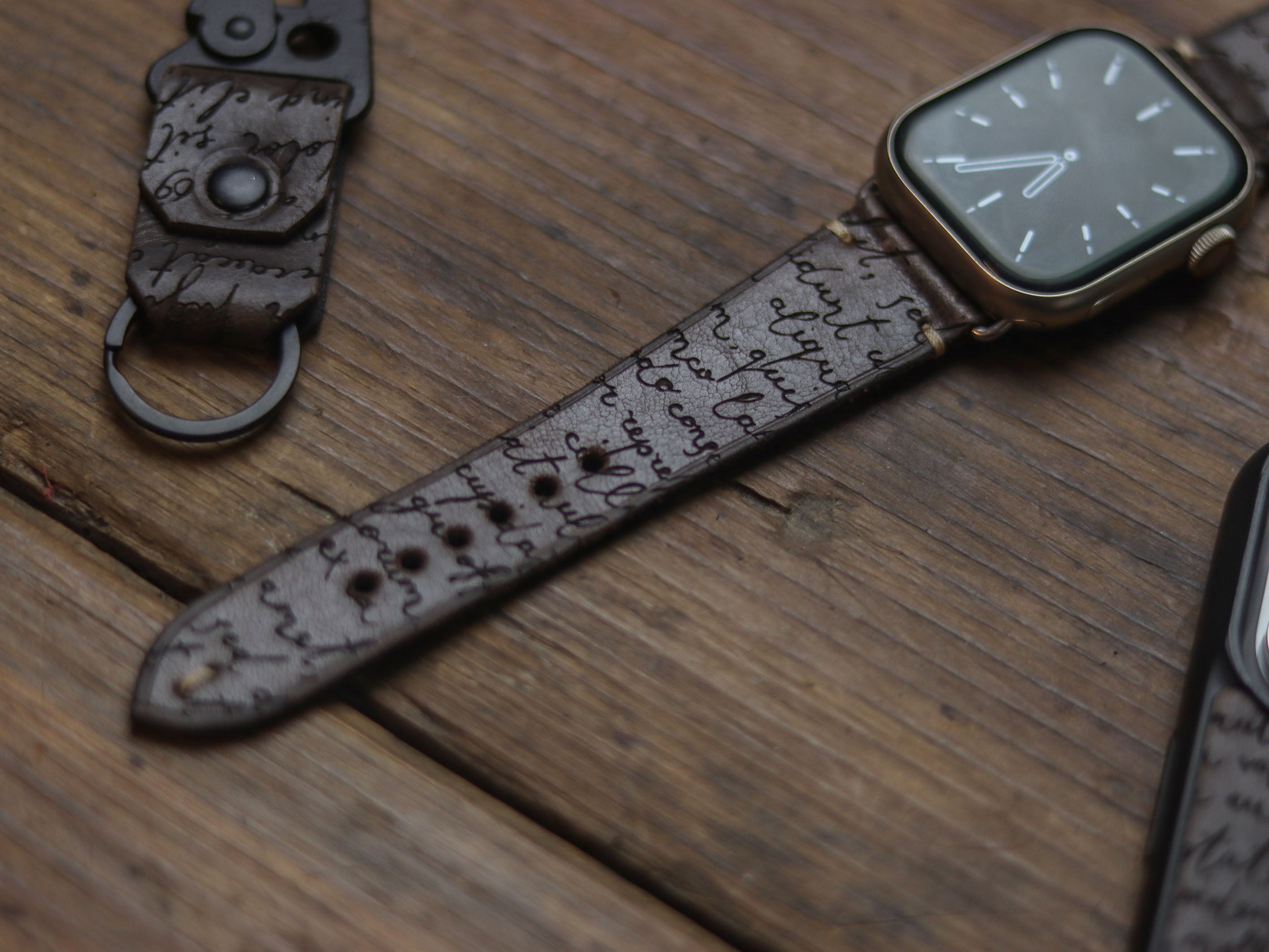 E3 ENGRAVED HAND-CRAFTED APPLE STRAPS - WALNUT BROWN