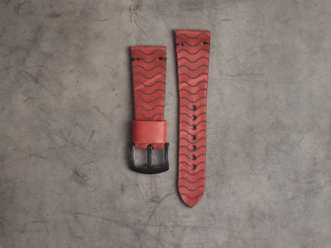 "E2" ENGRAVED STRAPS - PRISMATIC RED