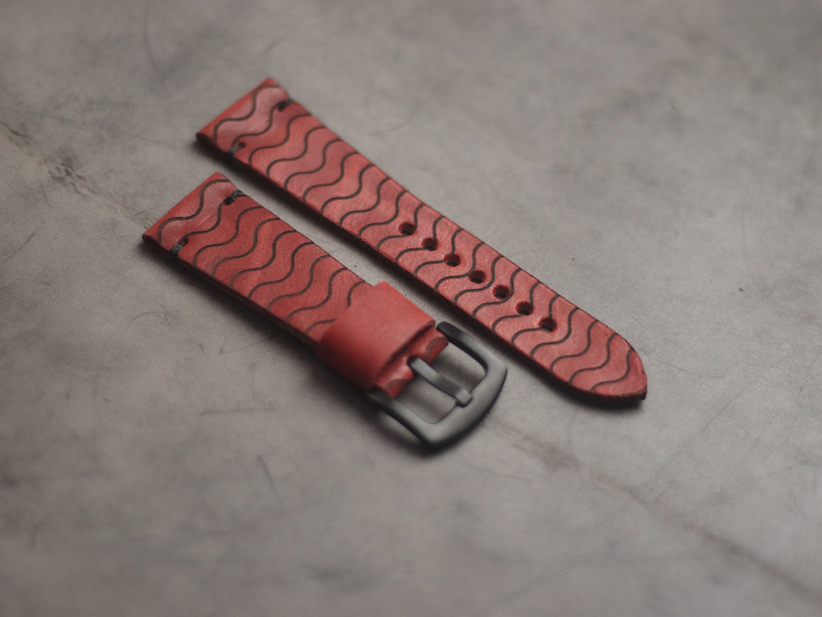 "E2" ENGRAVED STRAPS - PRISMATIC RED