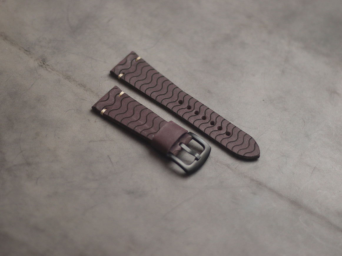 "E2" ENGRAVED STRAPS - BOUSENBERRY