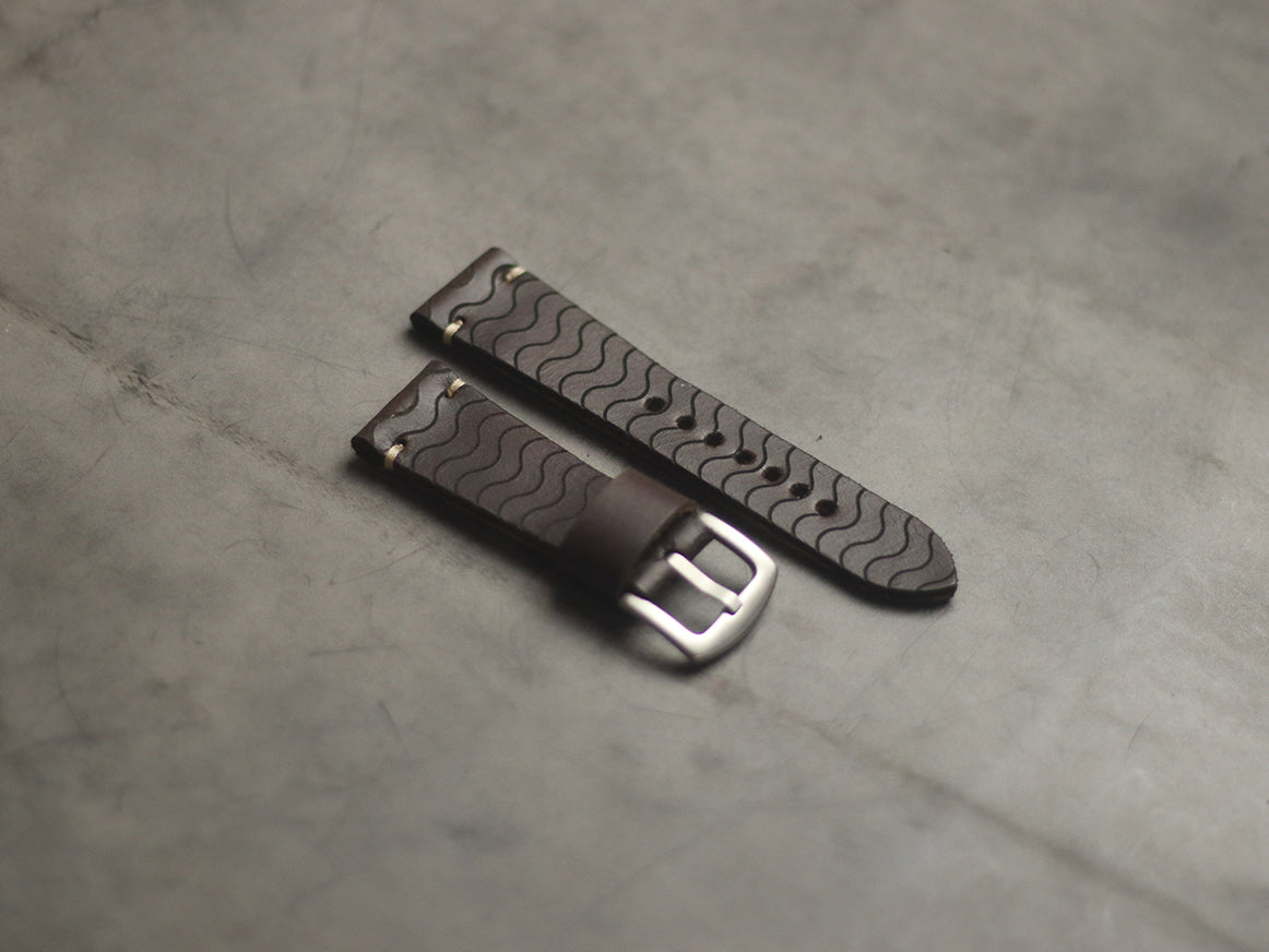 "E2" ENGRAVED STRAPS - CHOCOLATE BROWN