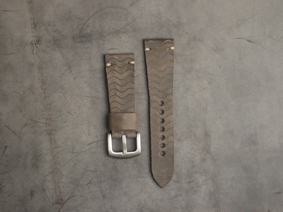 "E2" ENGRAVED STRAPS - CHARCOAL GREY
