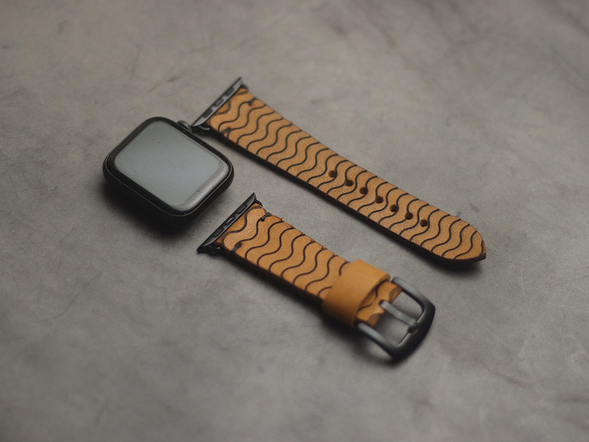 "E2" ENGRAVED STRAPS - MUSTARD