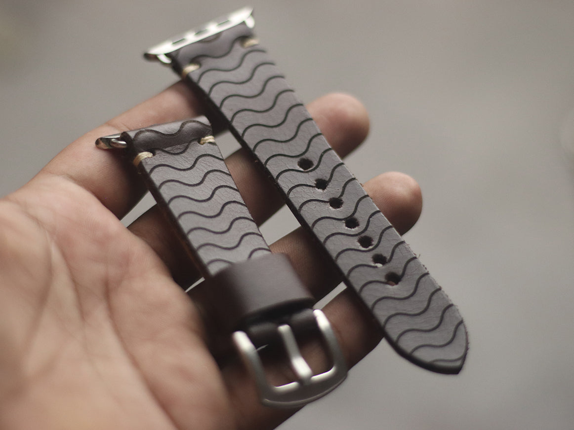 "E2" ENGRAVED STRAPS -