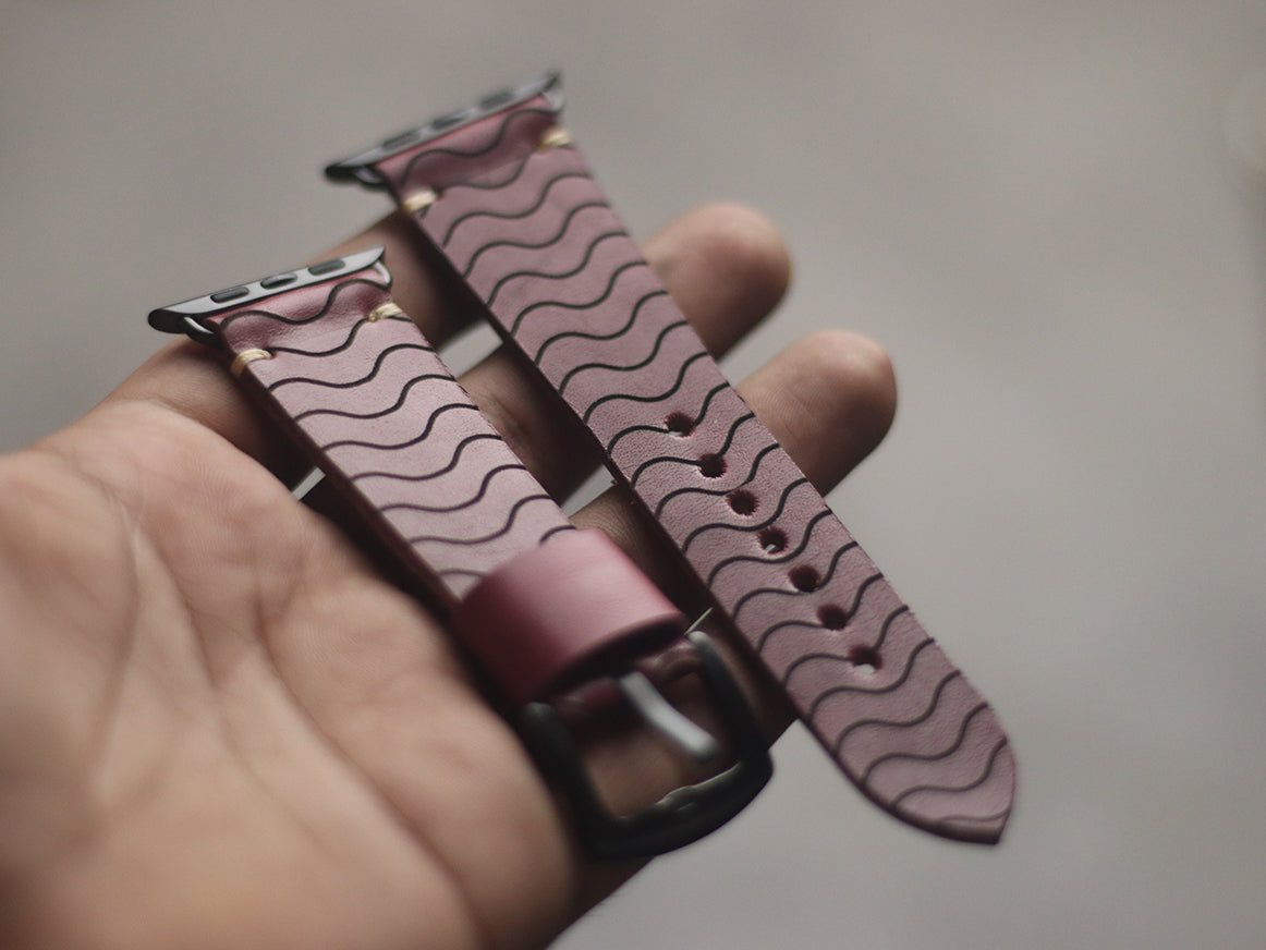 "E2" ENGRAVED STRAPS - CARMINE BURGUNDY