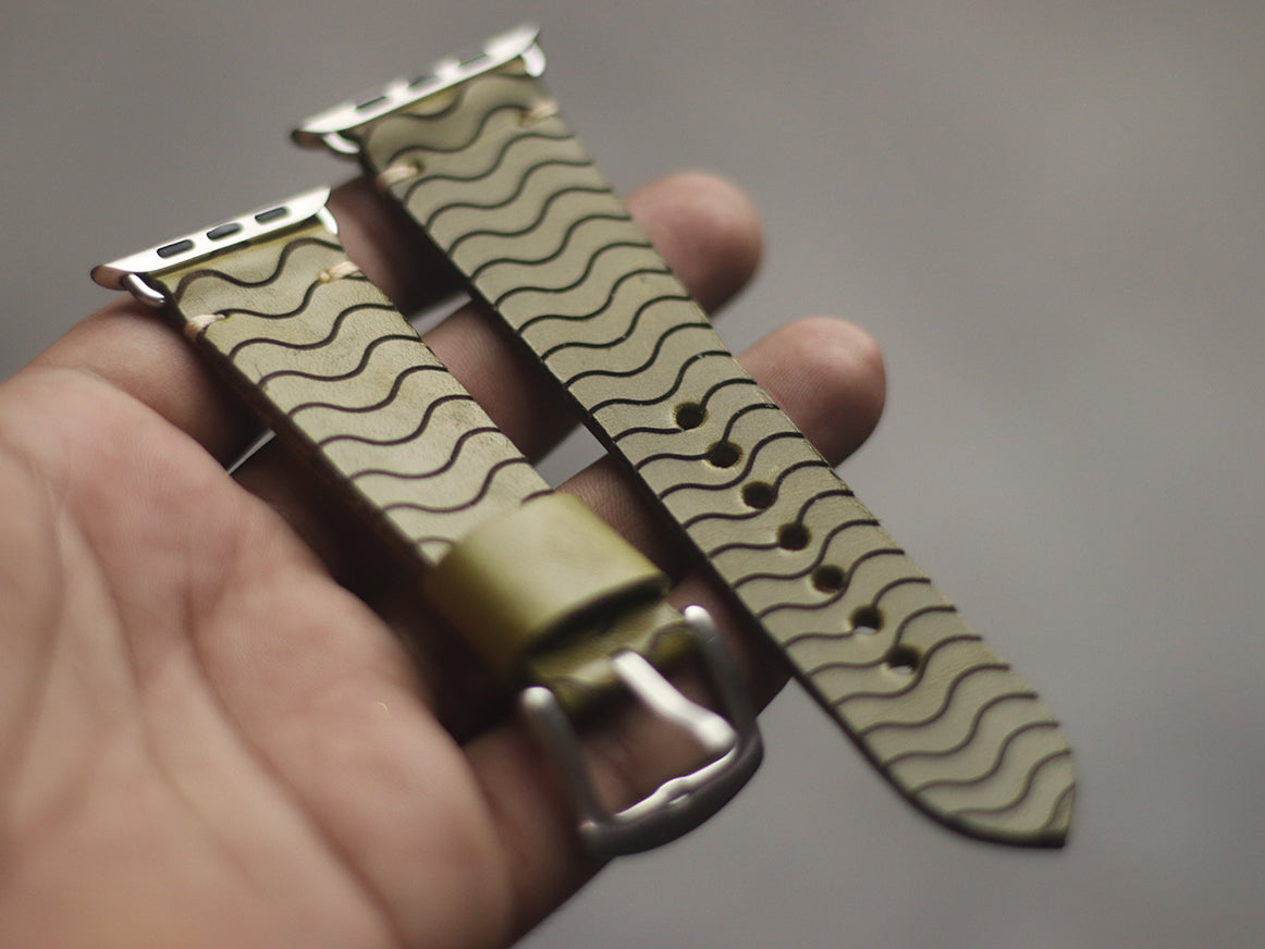 "E2" ENGRAVED STRAPS - OLIVE GREEN