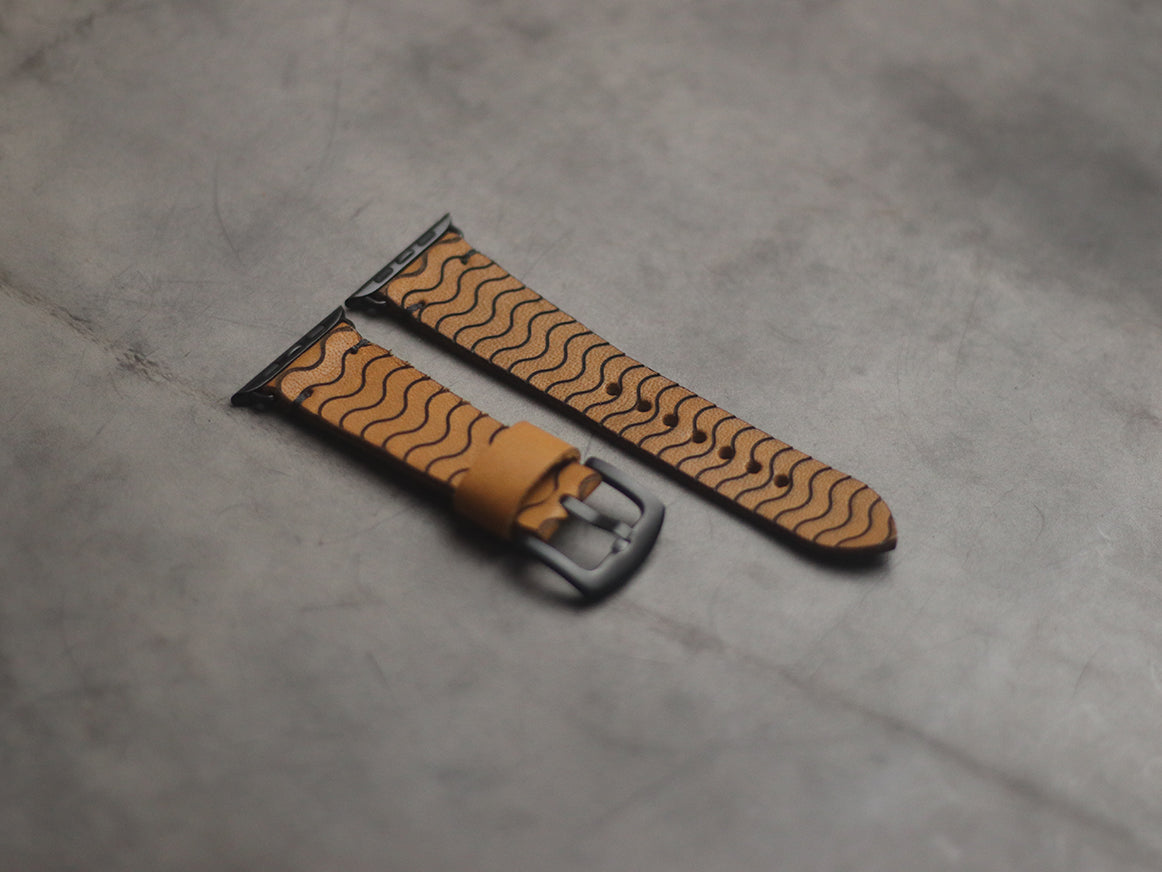 "E2" ENGRAVED STRAPS - MUSTARD