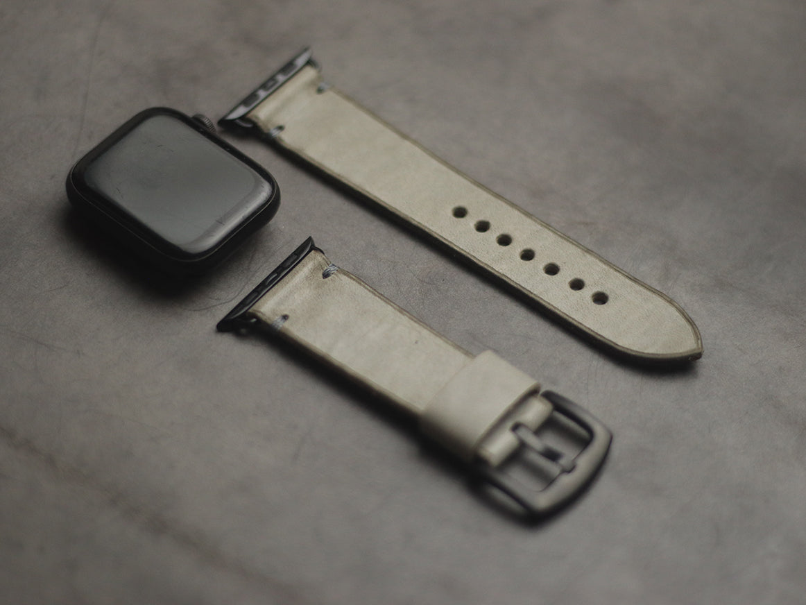 MISTY GREY MINIMAL STITCHED HAND-CRAFTED APPLE WATCH STRAPS