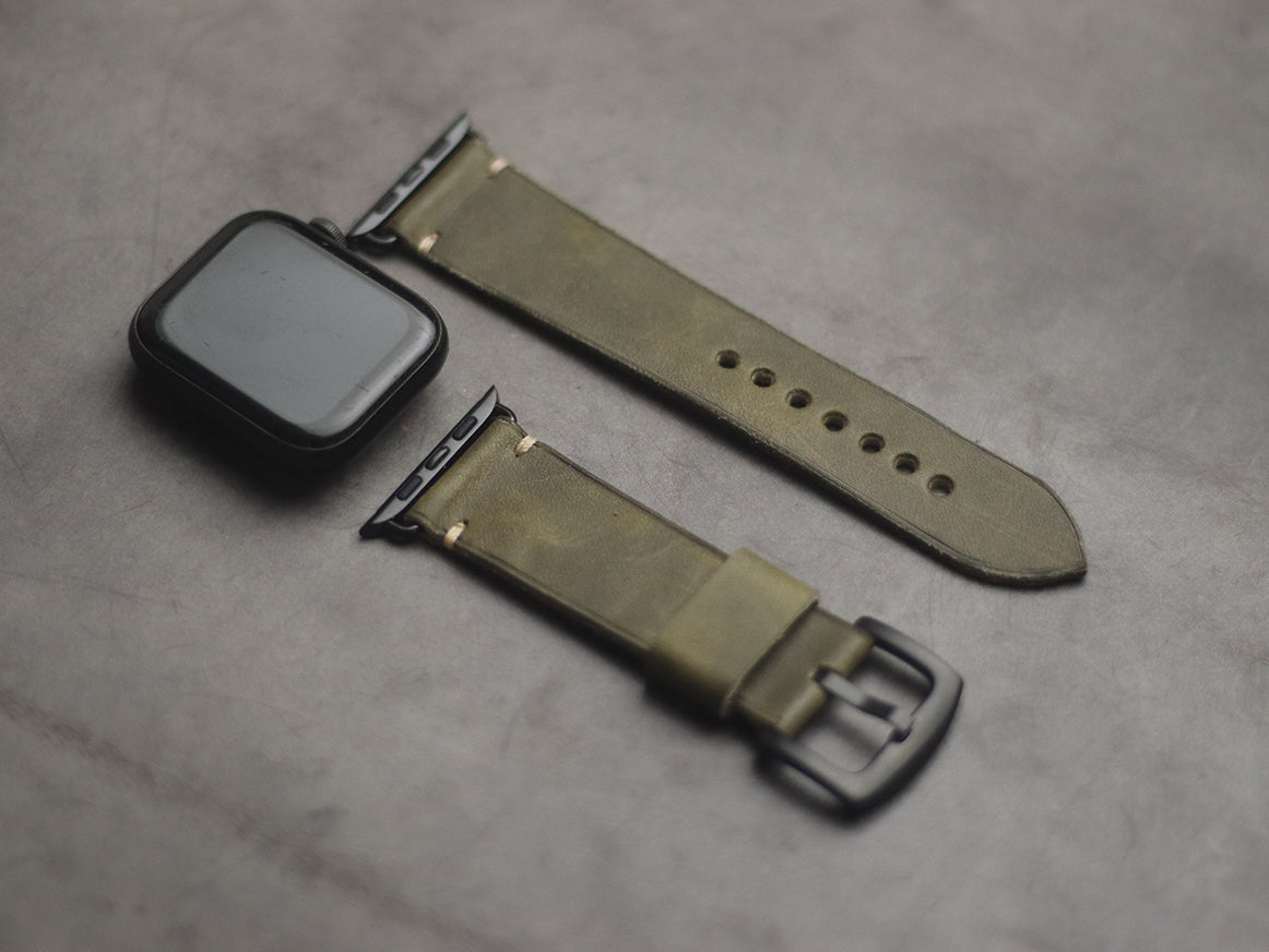 SEAWEED GREEN MINIMAL STITCHED HAND-CRAFTED APPLE WATCH STRAPS