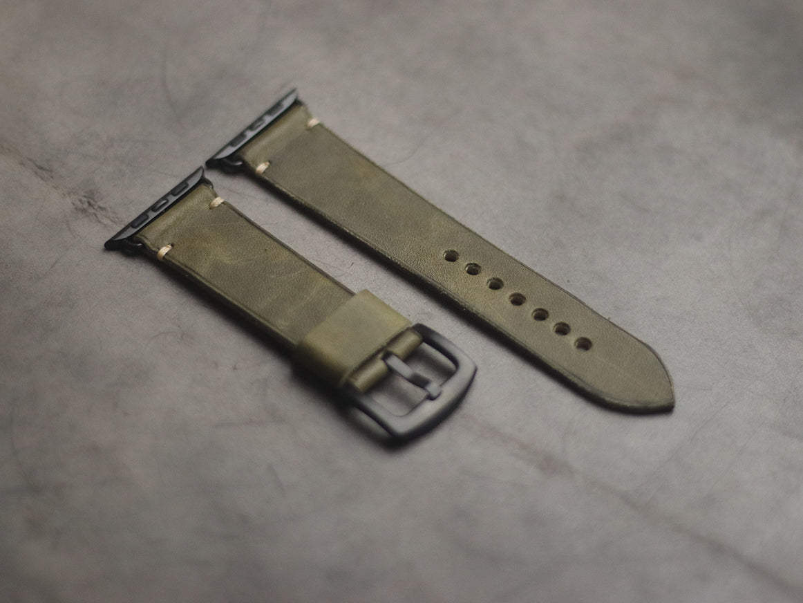 SEAWEED GREEN MINIMAL STITCHED HAND-CRAFTED APPLE WATCH STRAPS