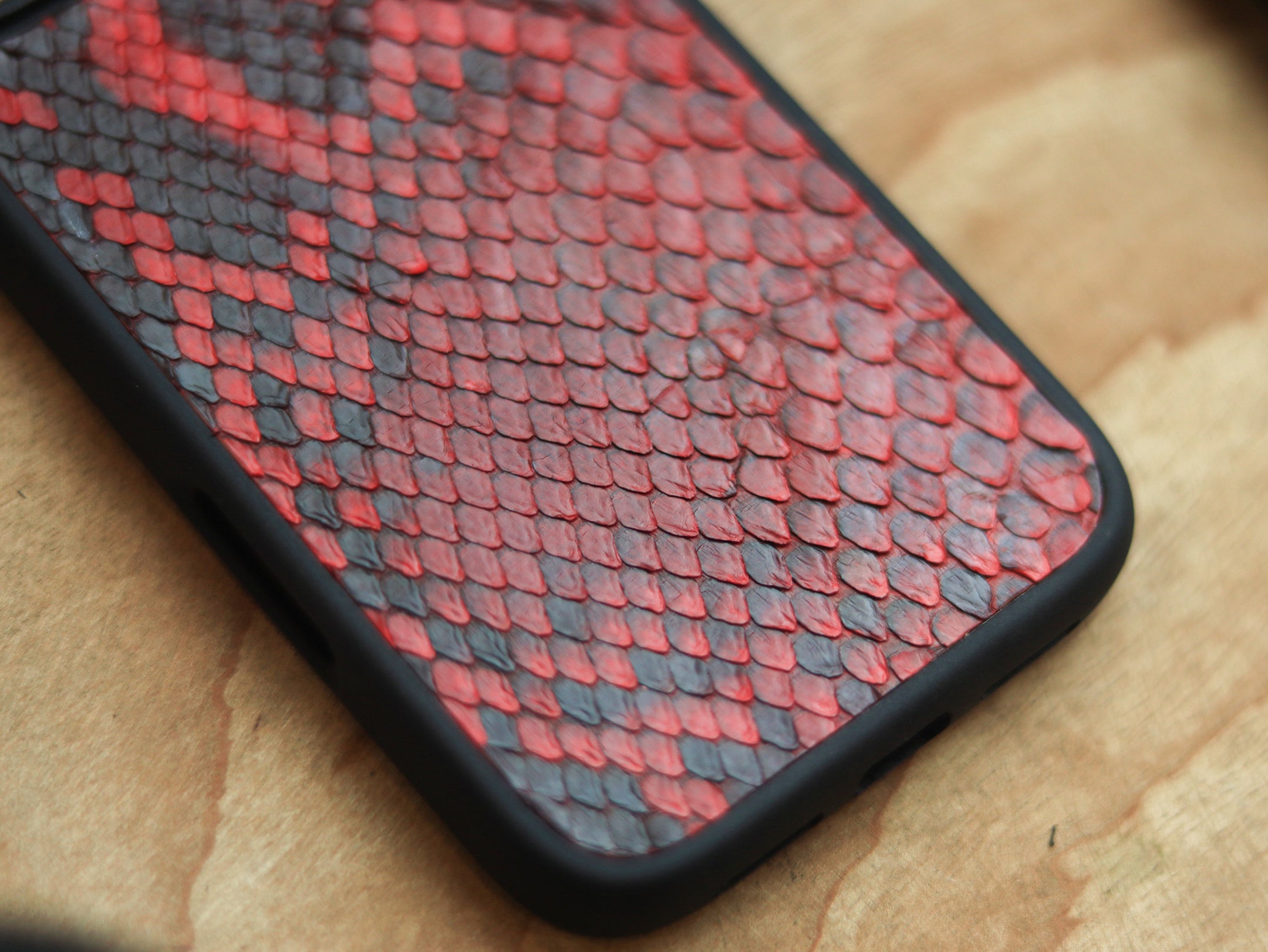 VENETIAN RED PYTHON SKIN MAGSAFE CASE