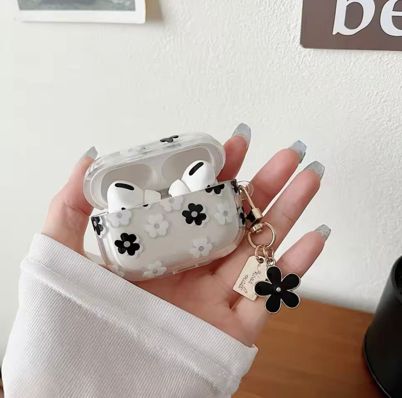 Black and White Airpods Case with Keychain grip